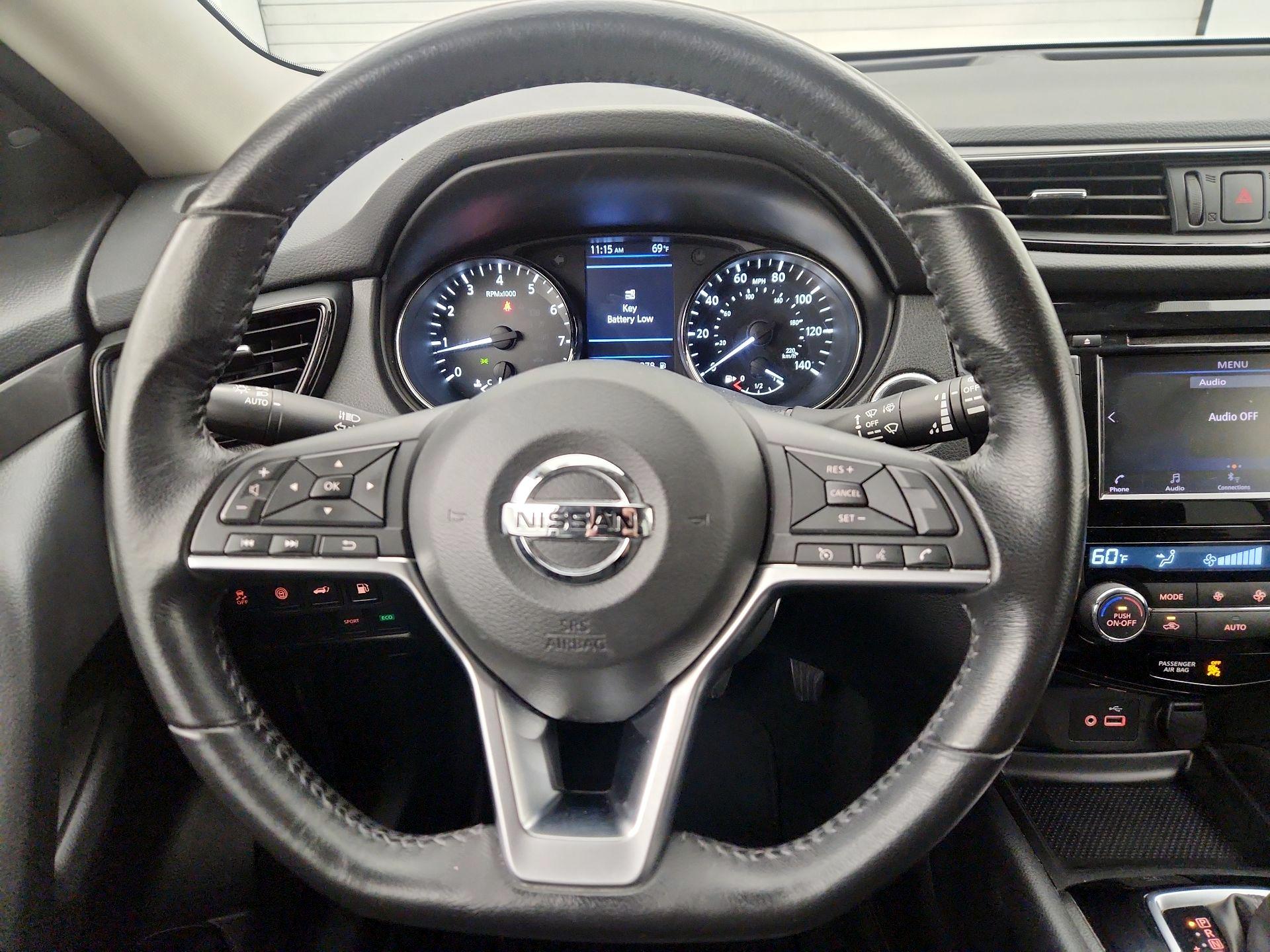 Thumbnail: 2019 Nissan Rogue - 10
