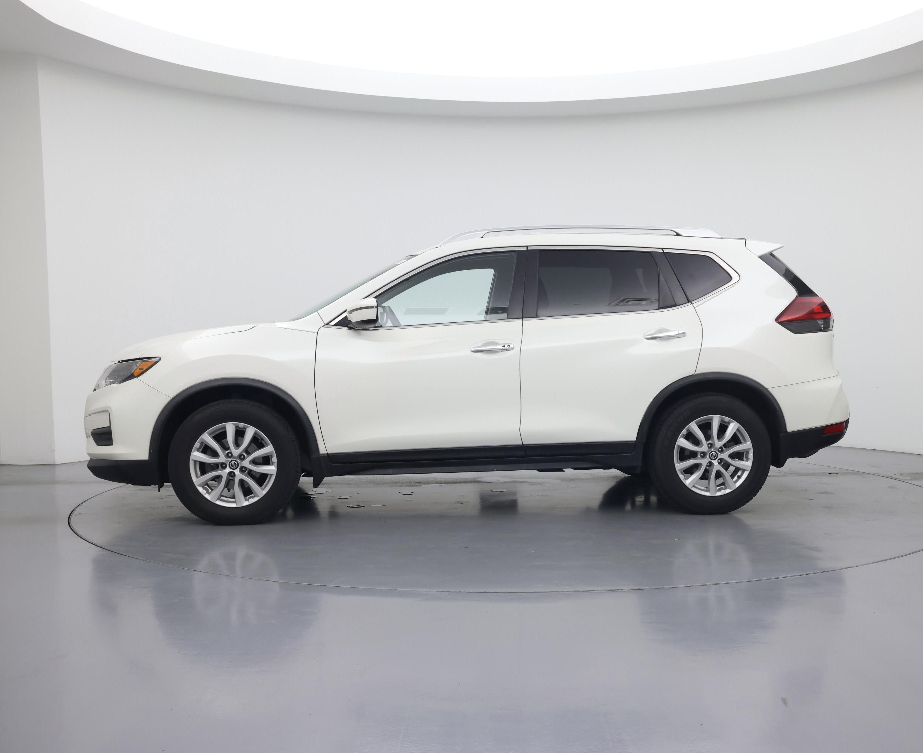 Thumbnail: 2019 Nissan Rogue - 3