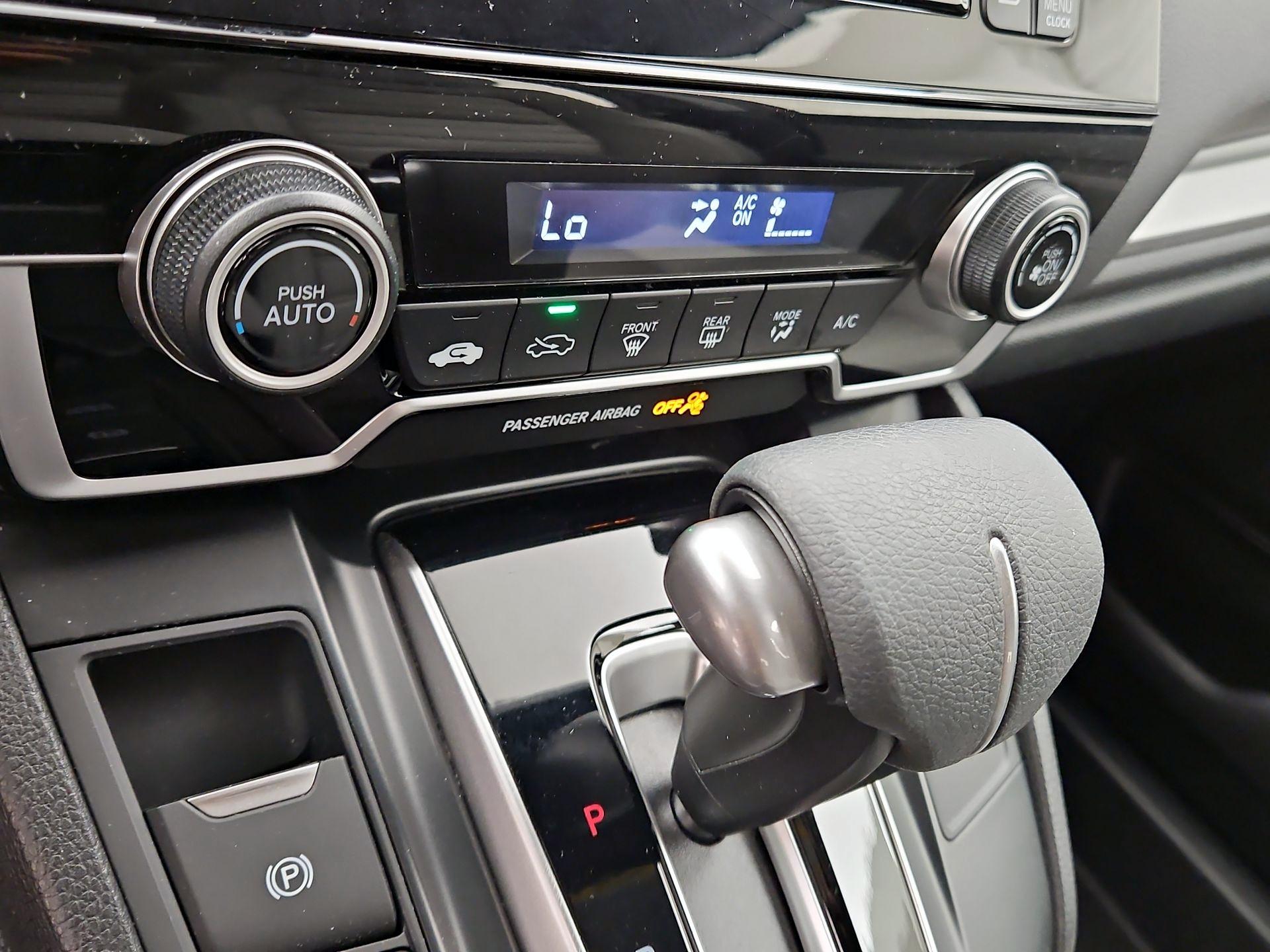 Thumbnail: 2019 Honda CR-V - 16