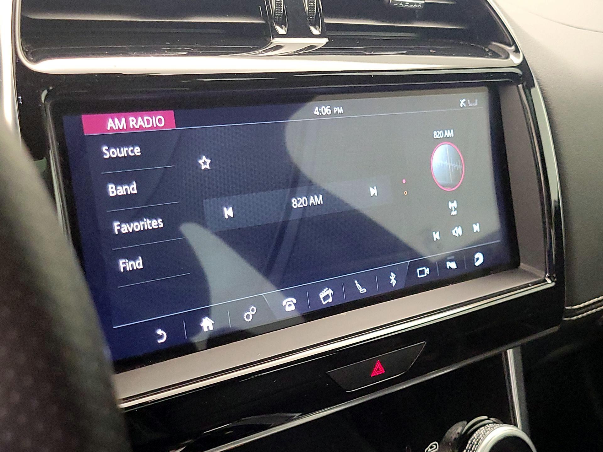 Thumbnail: 2020 Jaguar XE - 15