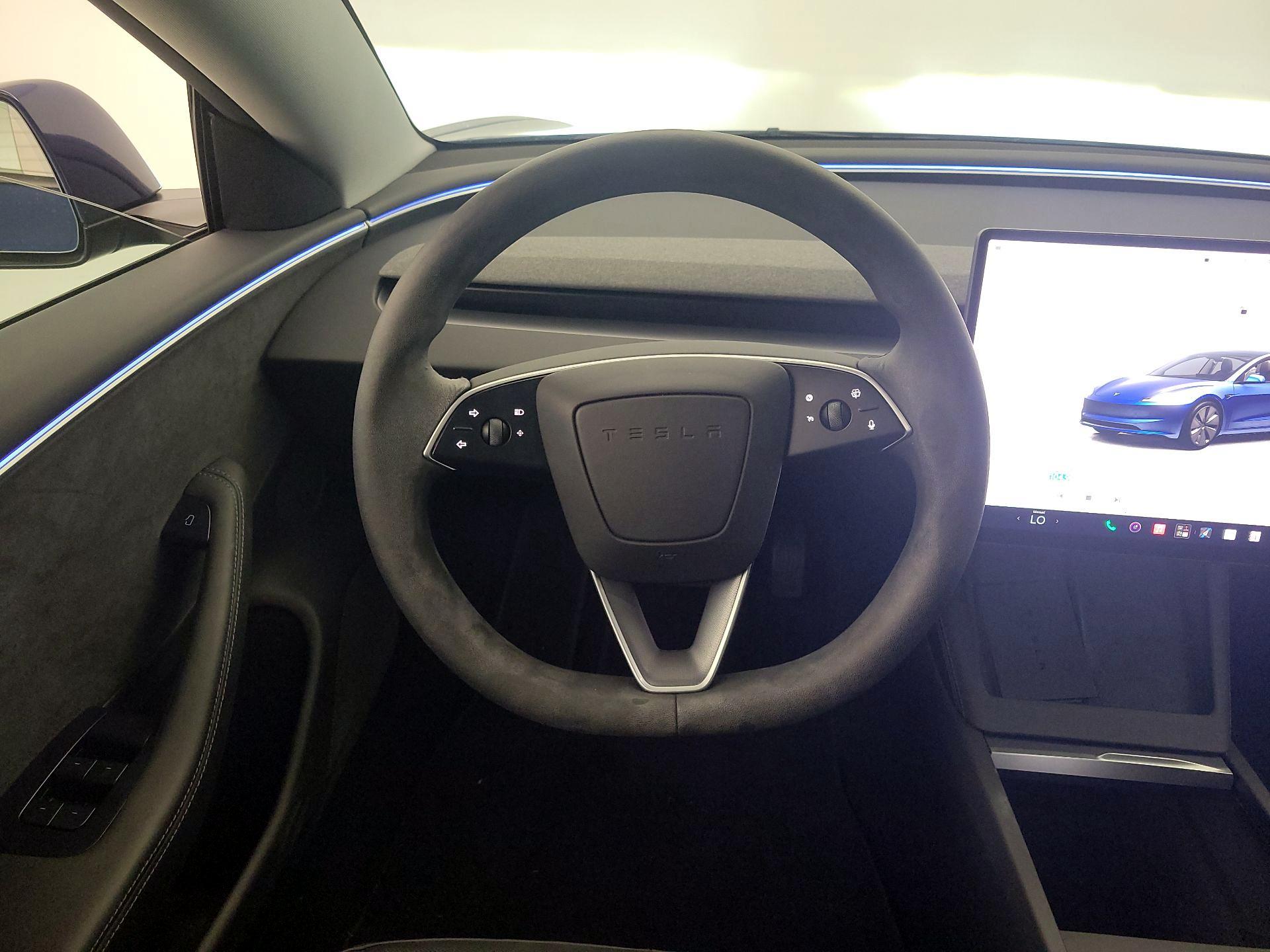 Thumbnail: 2024 Tesla Model 3 - 10