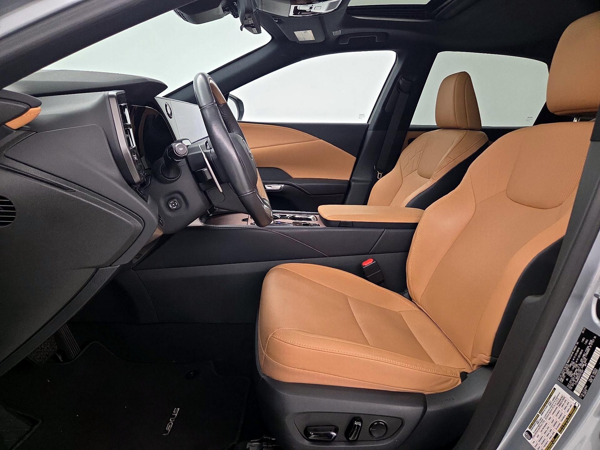Thumbnail: 2023 Lexus RX - 11