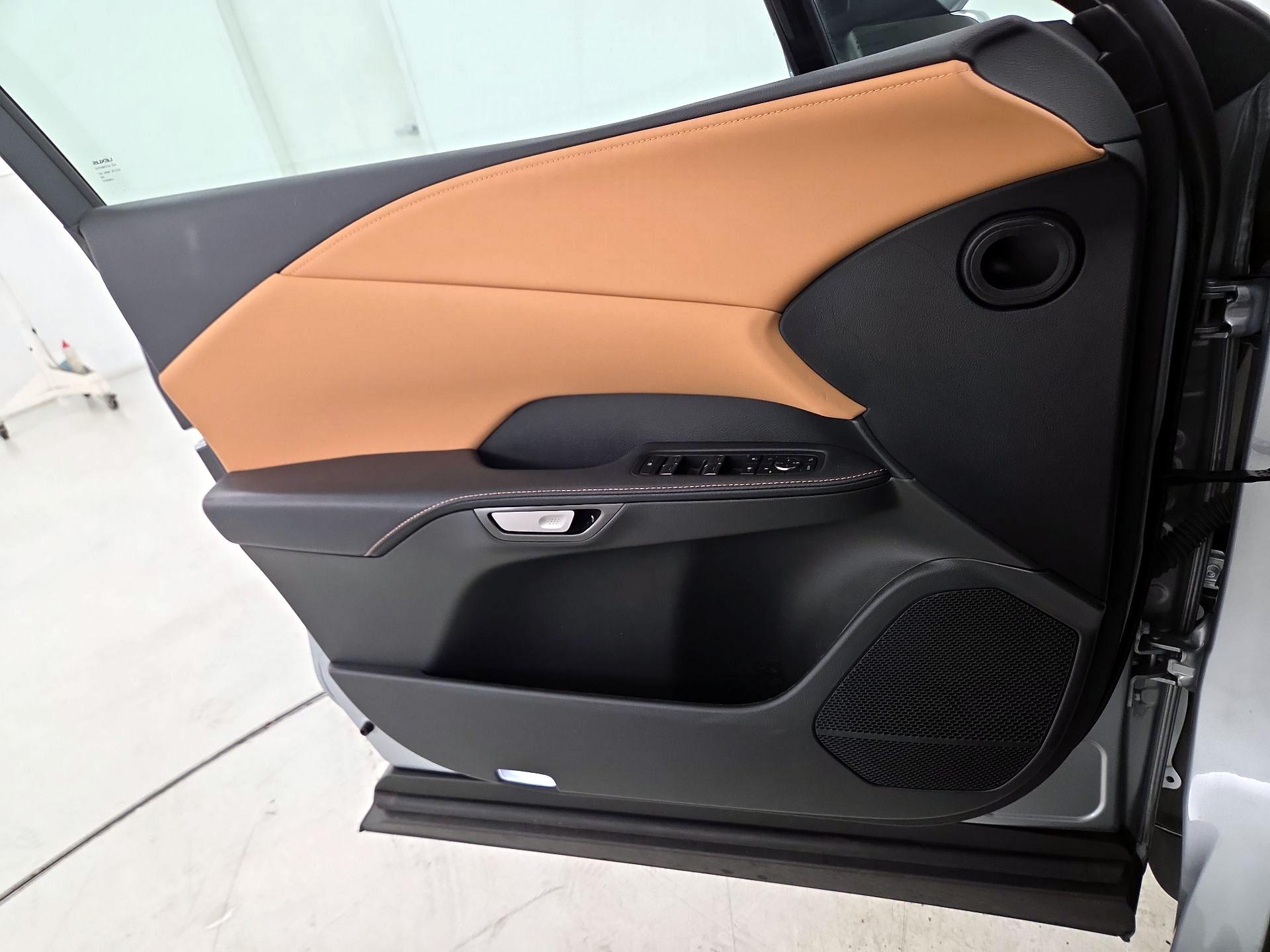 Thumbnail: 2023 Lexus RX - 12