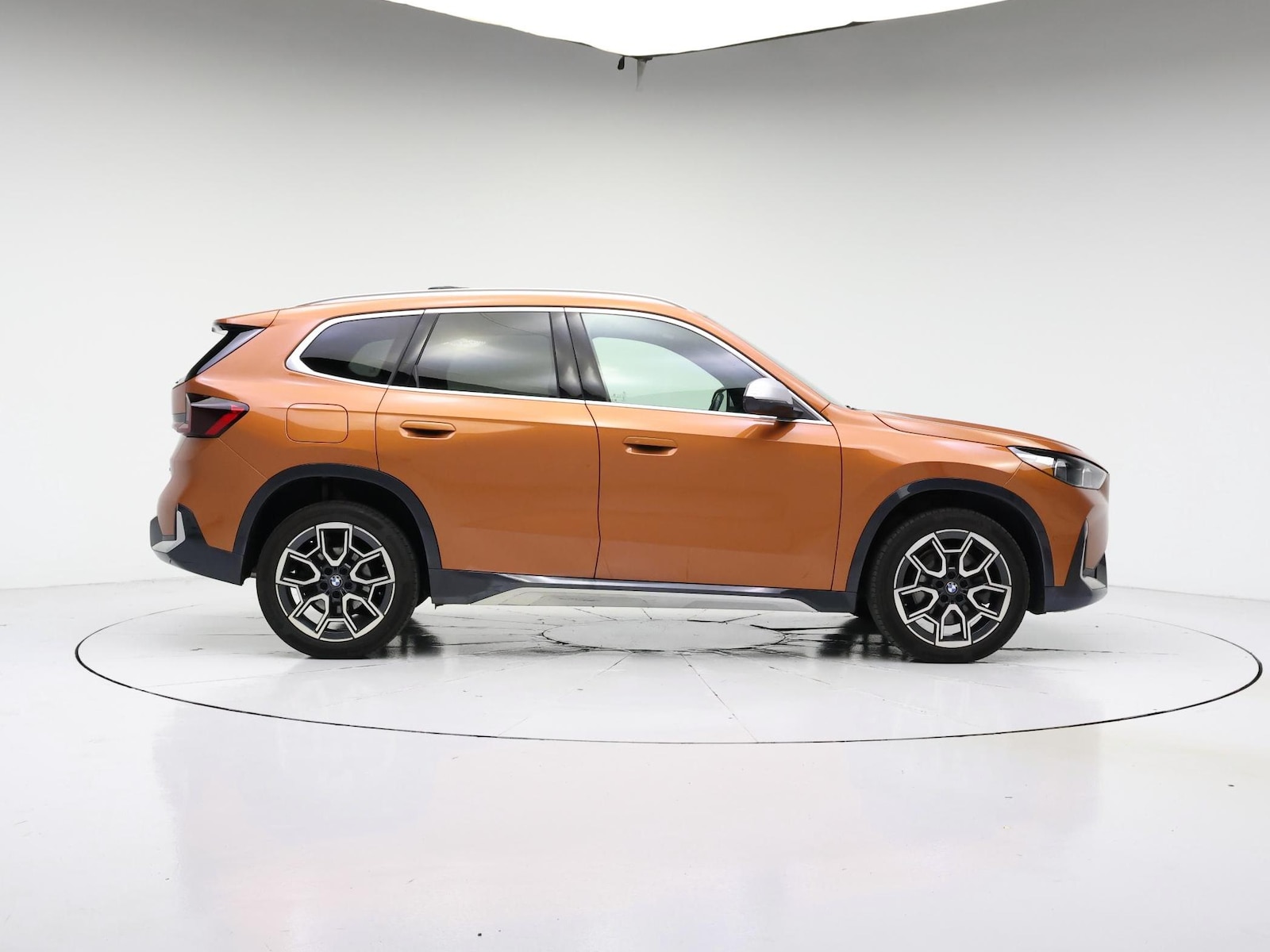 2023 BMW X1 28i - Photo 4