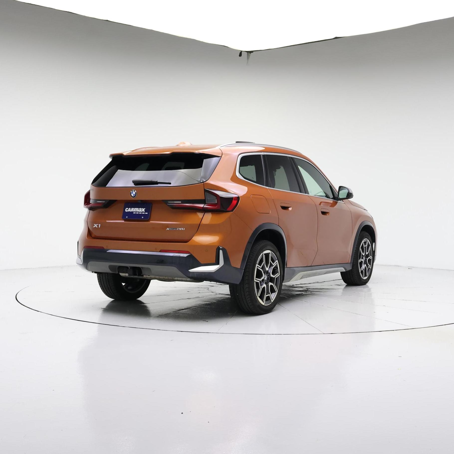 Thumbnail: 2023 BMW X1 - 4