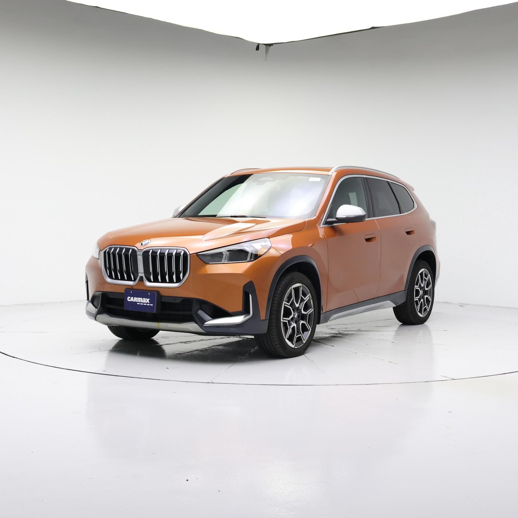 Thumbnail: 2023 BMW X1 - 8