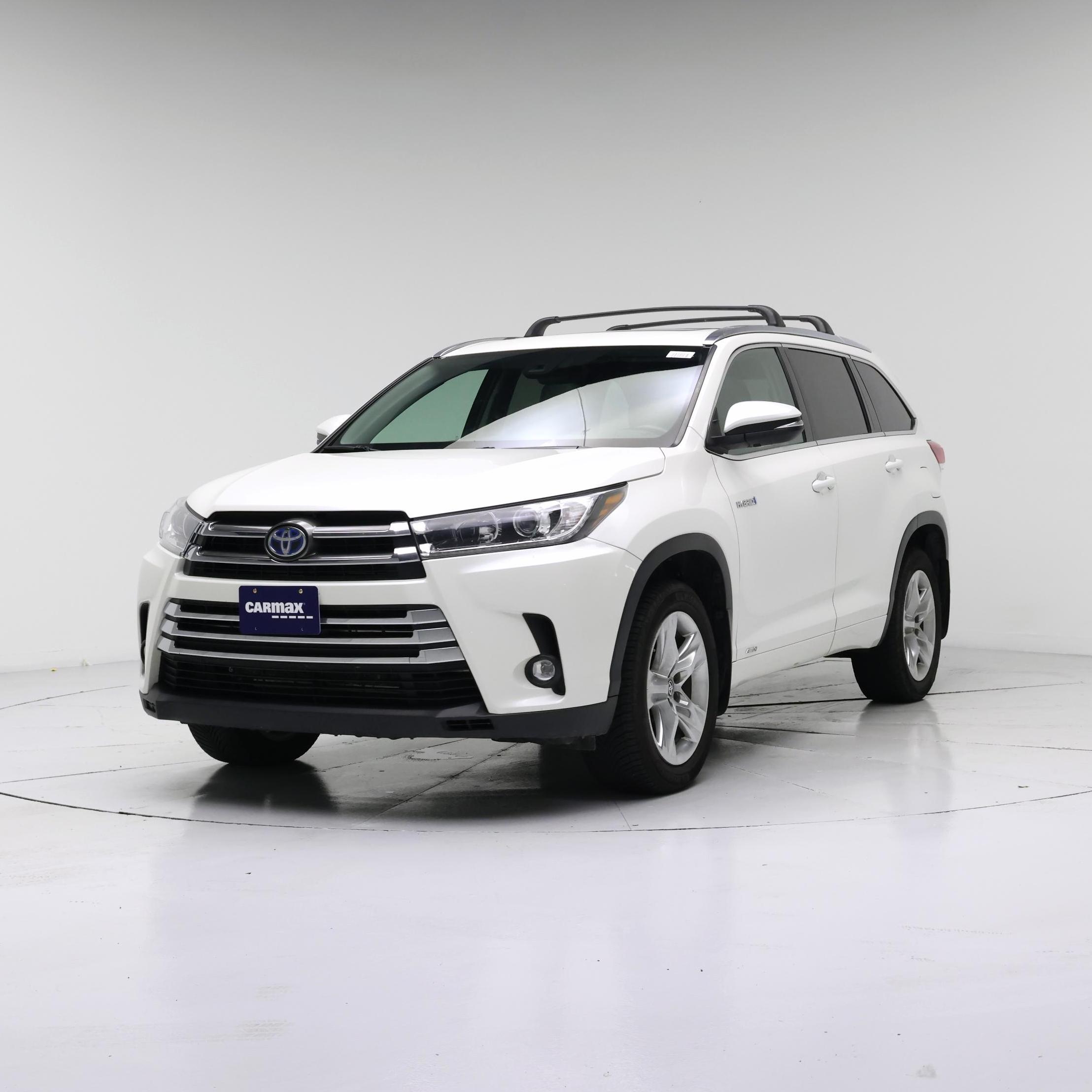Thumbnail: 2019 Toyota Highlander - 4