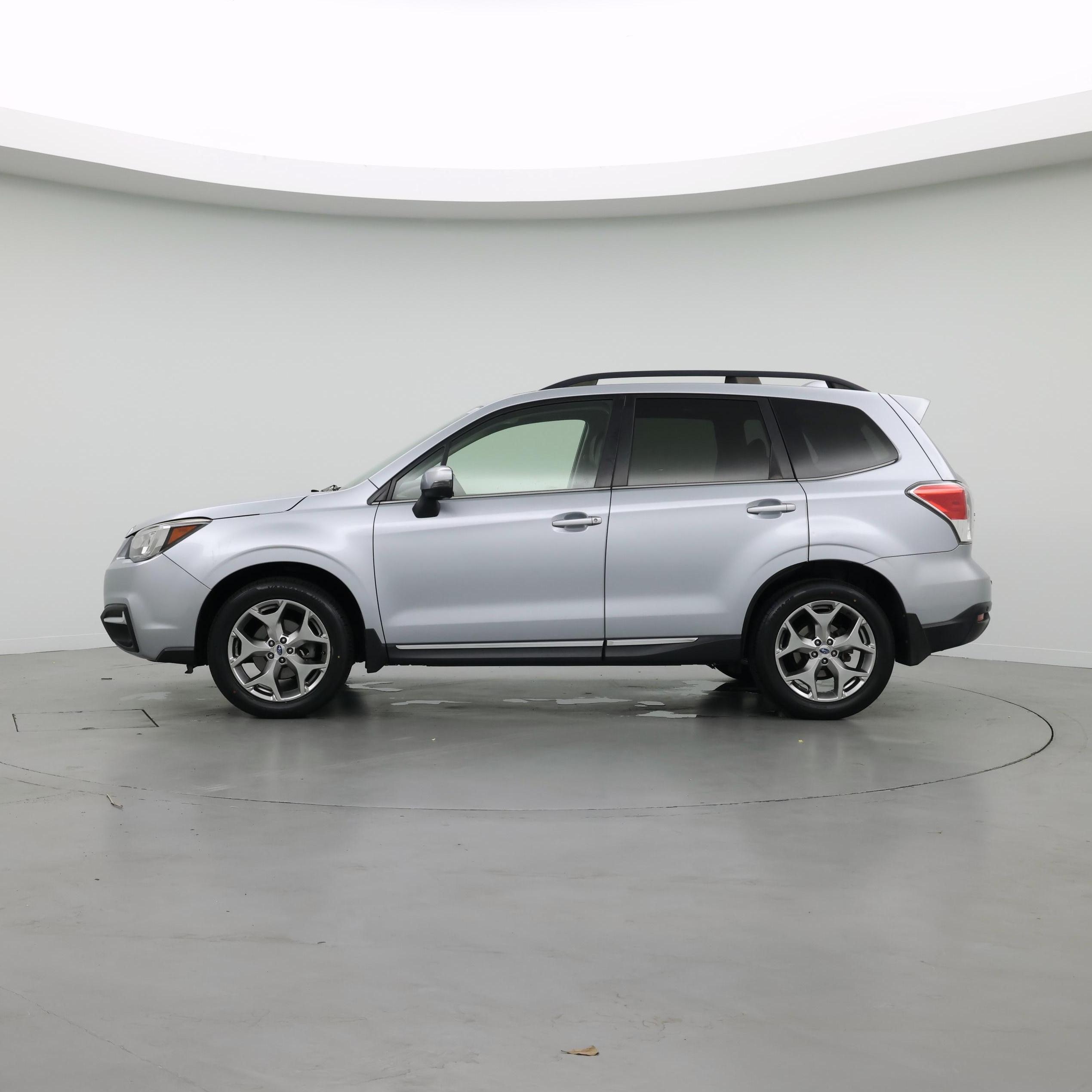 Thumbnail: 2017 Subaru Forester - 3