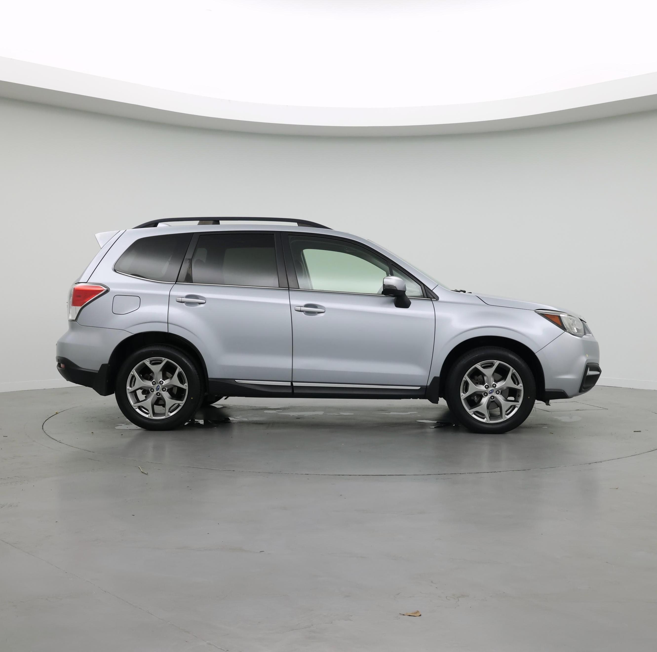 Thumbnail: 2017 Subaru Forester - 7