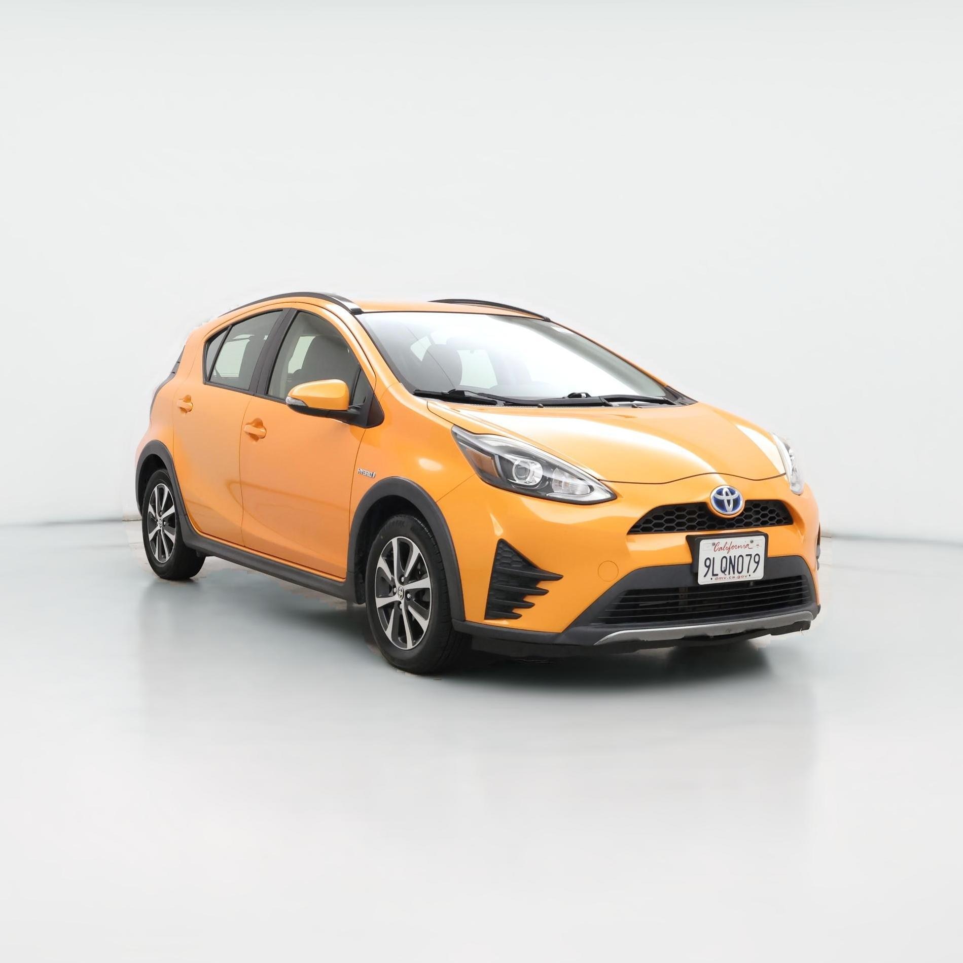 Thumbnail: 2018 Toyota Prius c - 1
