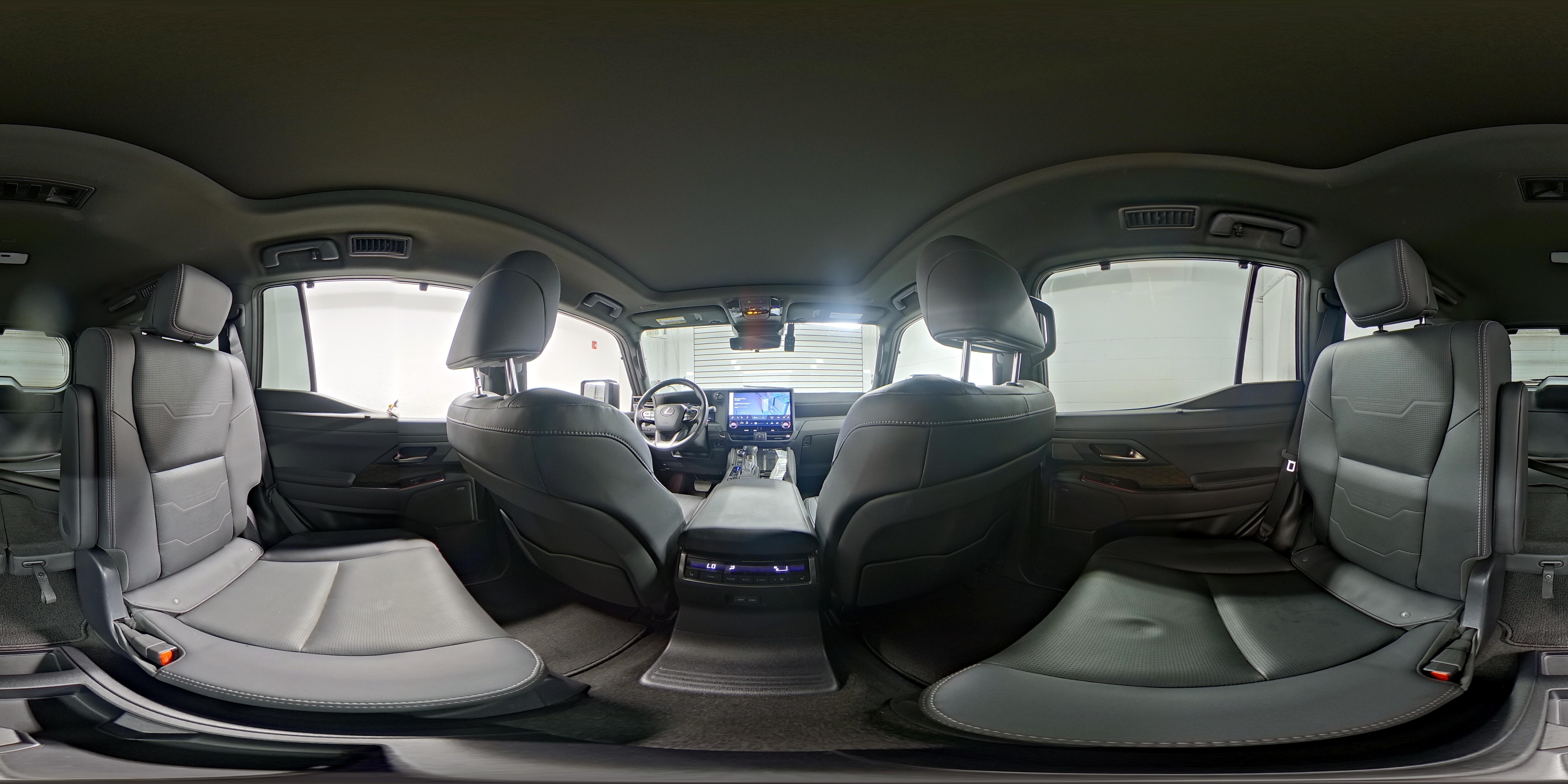 2024 Lexus GX Luxury+ - Photo 23