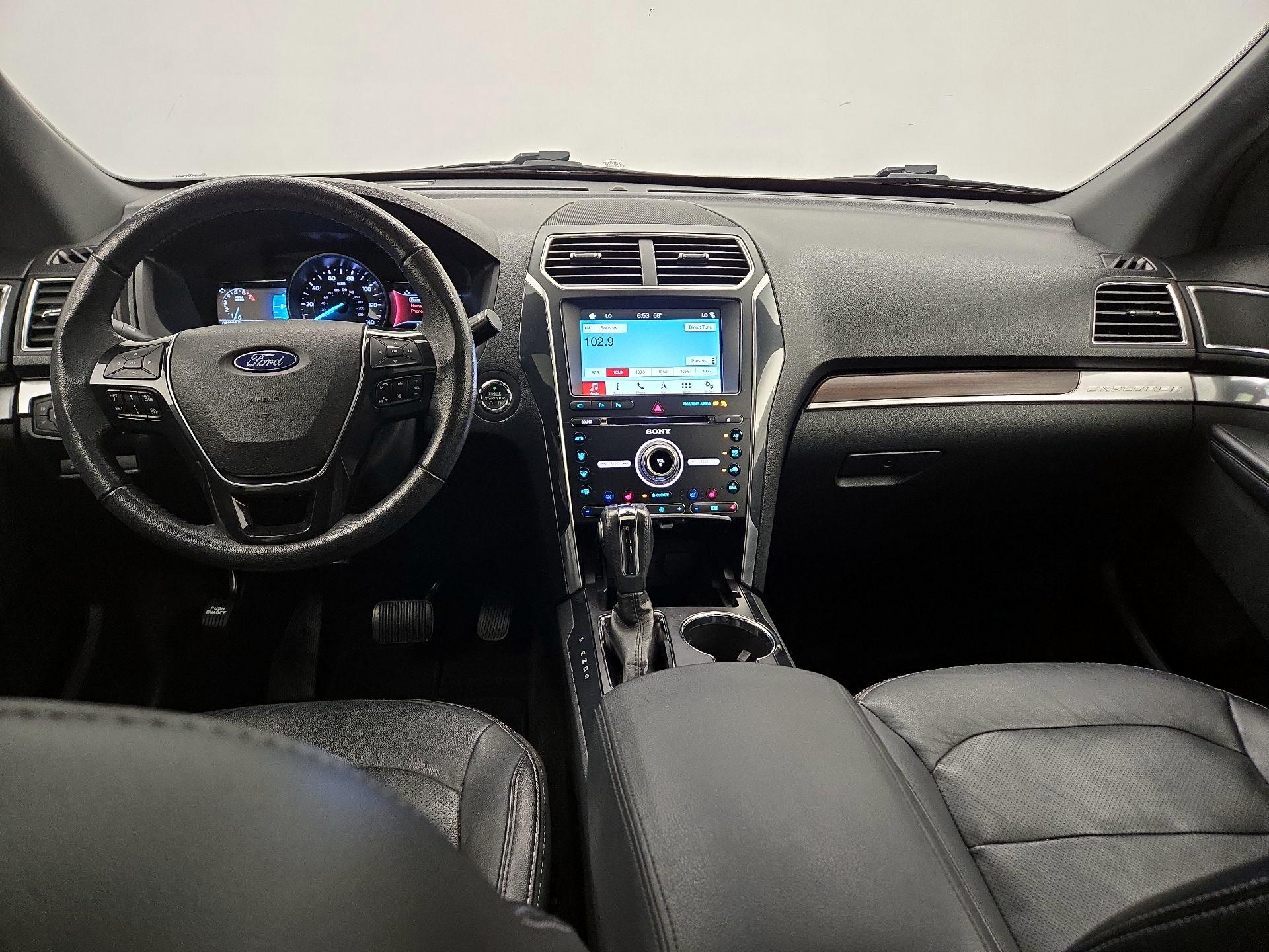 Thumbnail: 2018 Ford Explorer - 9