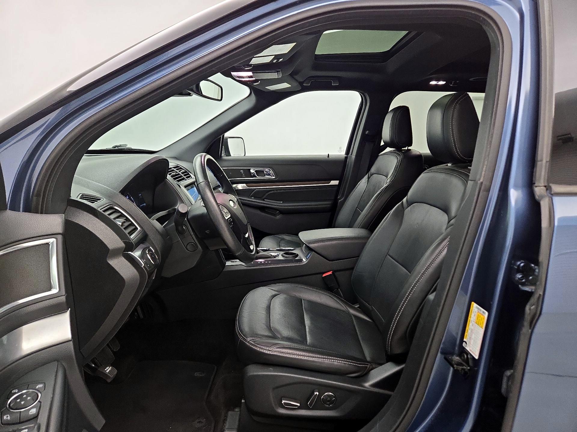 Thumbnail: 2018 Ford Explorer - 11