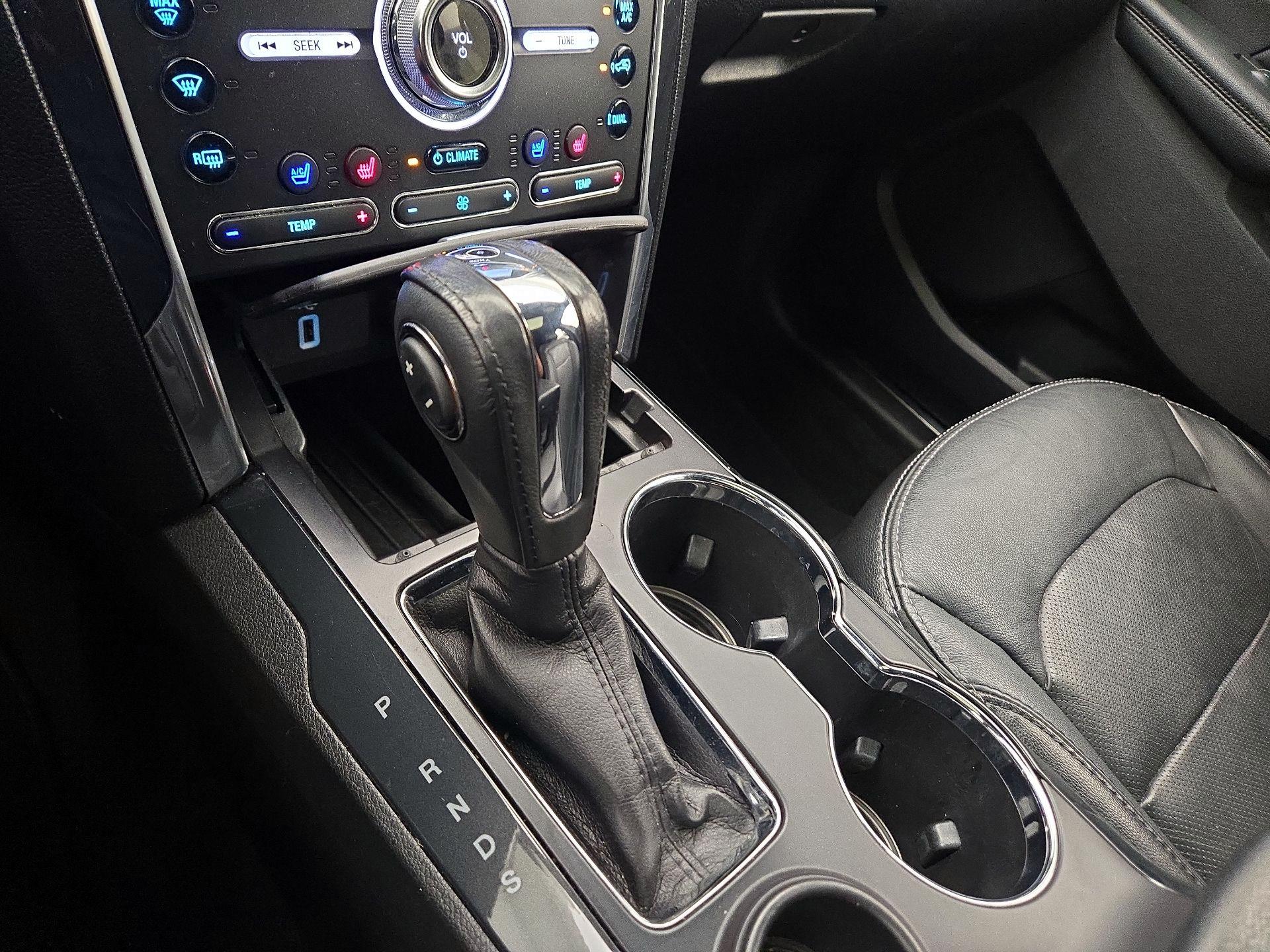 Thumbnail: 2018 Ford Explorer - 17