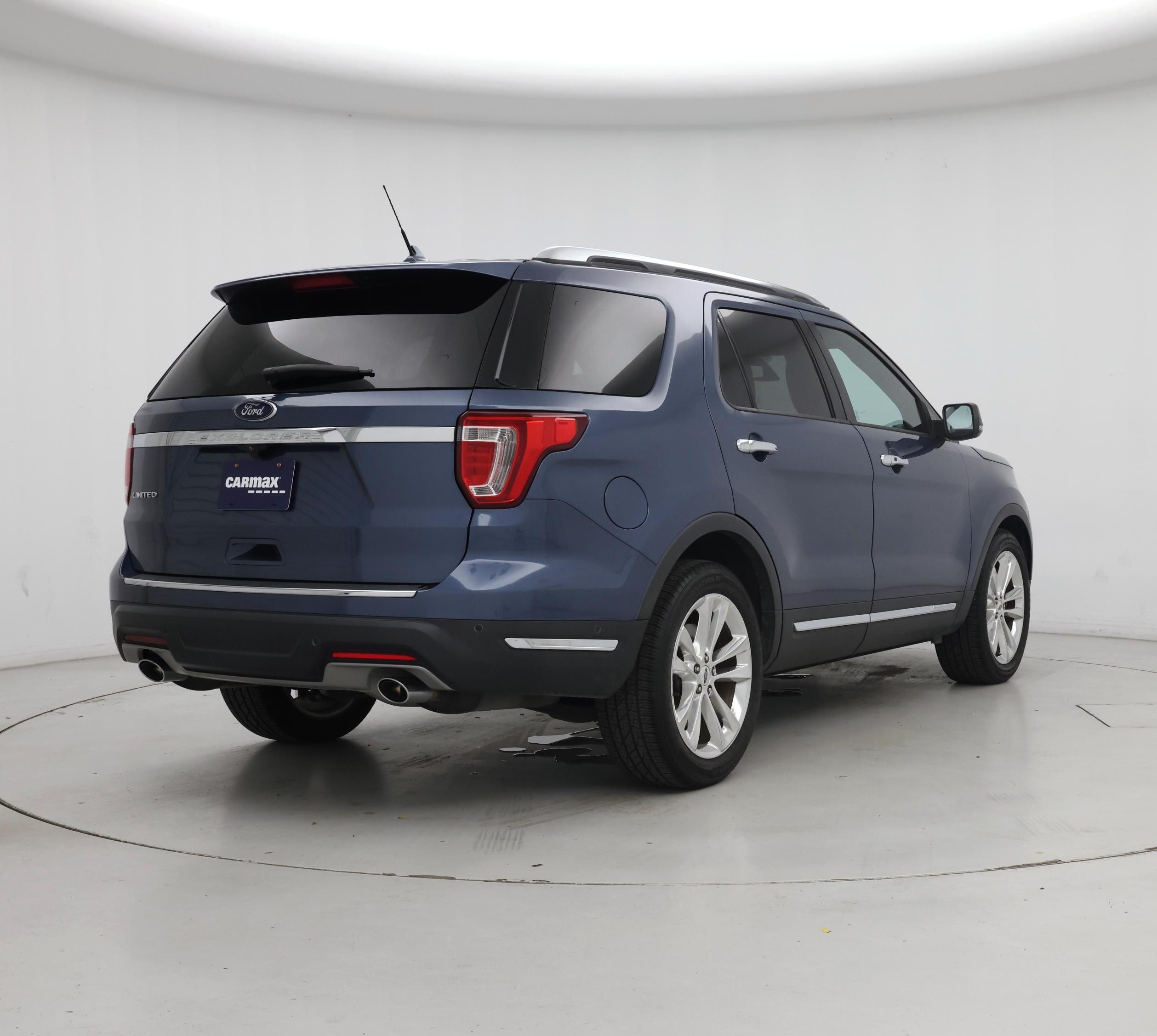 Thumbnail: 2018 Ford Explorer - 8