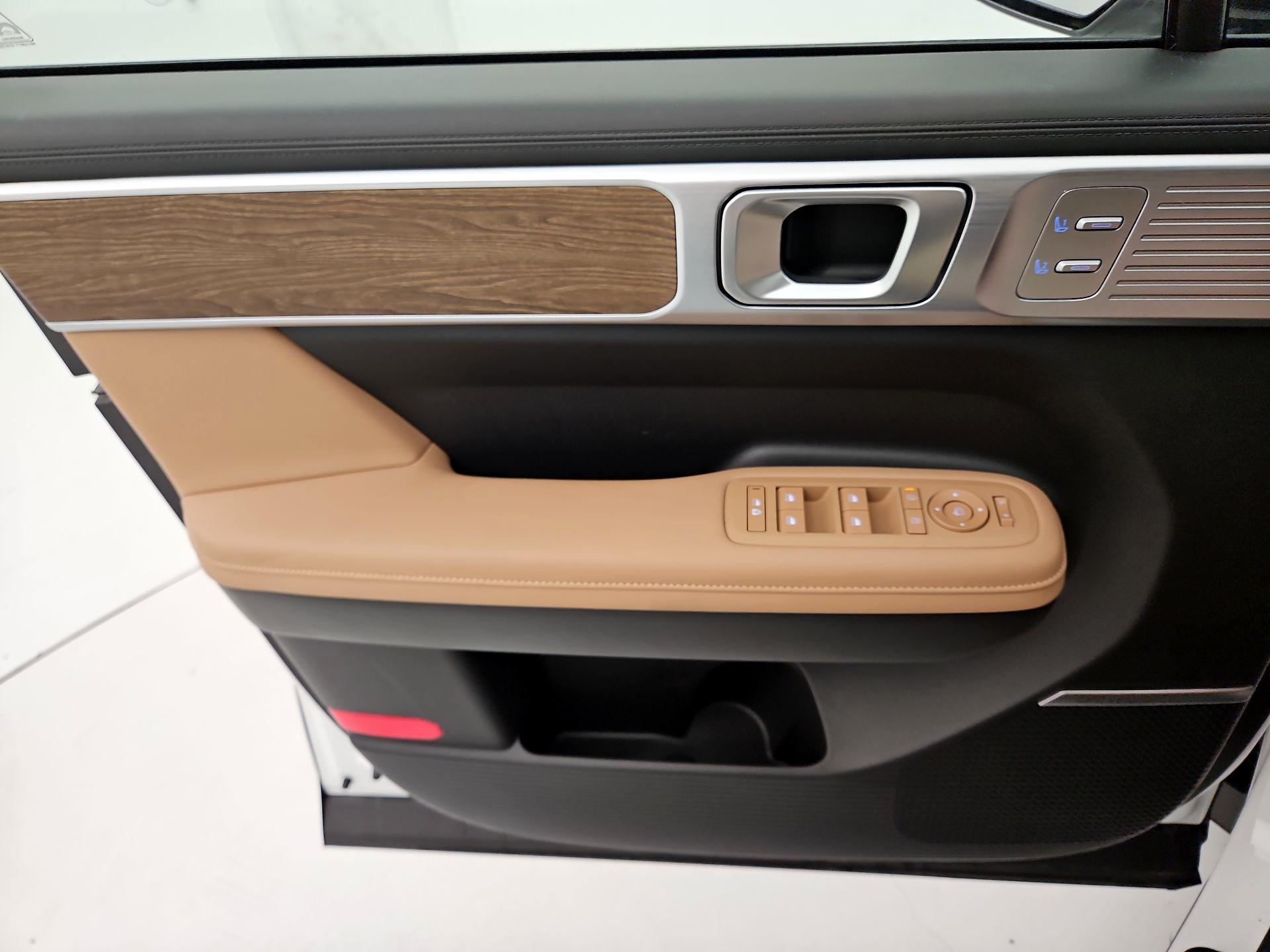 Thumbnail: 2026 Hyundai Santa Fe - 12