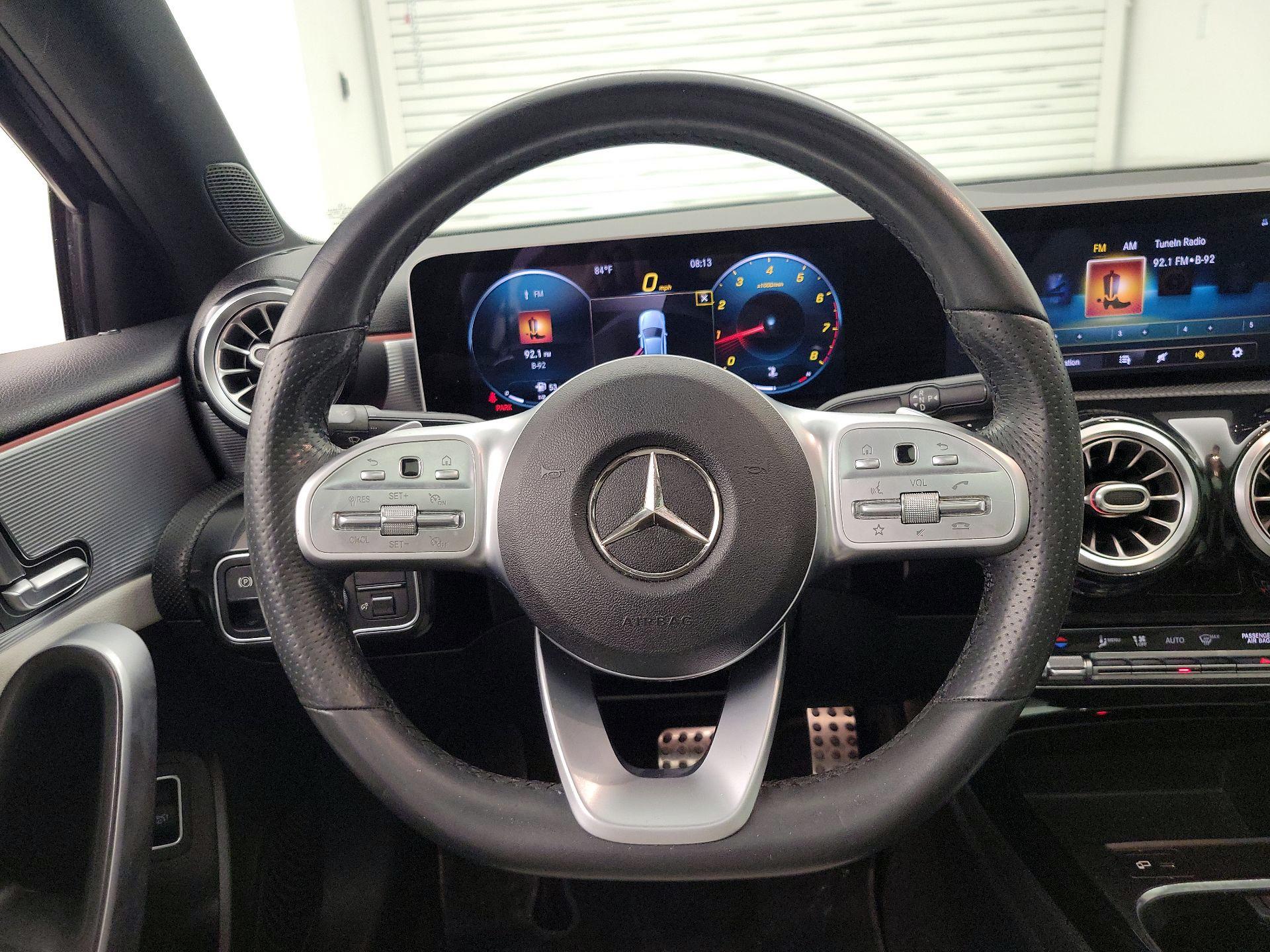 Thumbnail: 2020 Mercedes-Benz A-Class - 10
