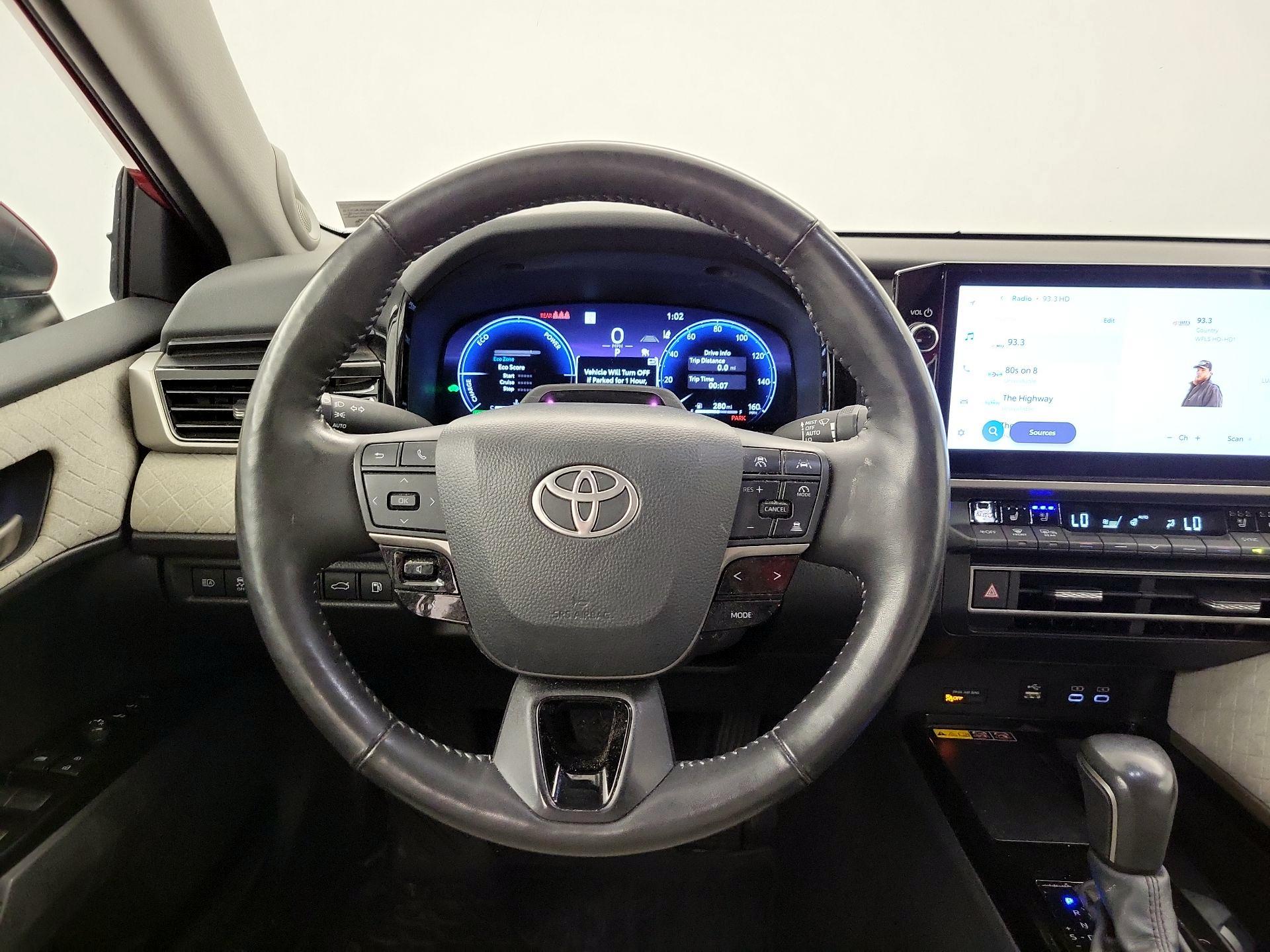 Thumbnail: 2025 Toyota Camry - 10