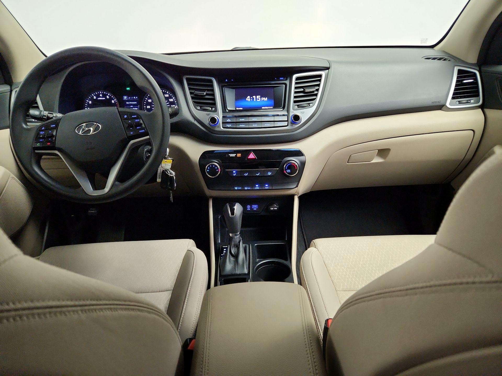 Thumbnail: 2017 Hyundai Tucson - 9