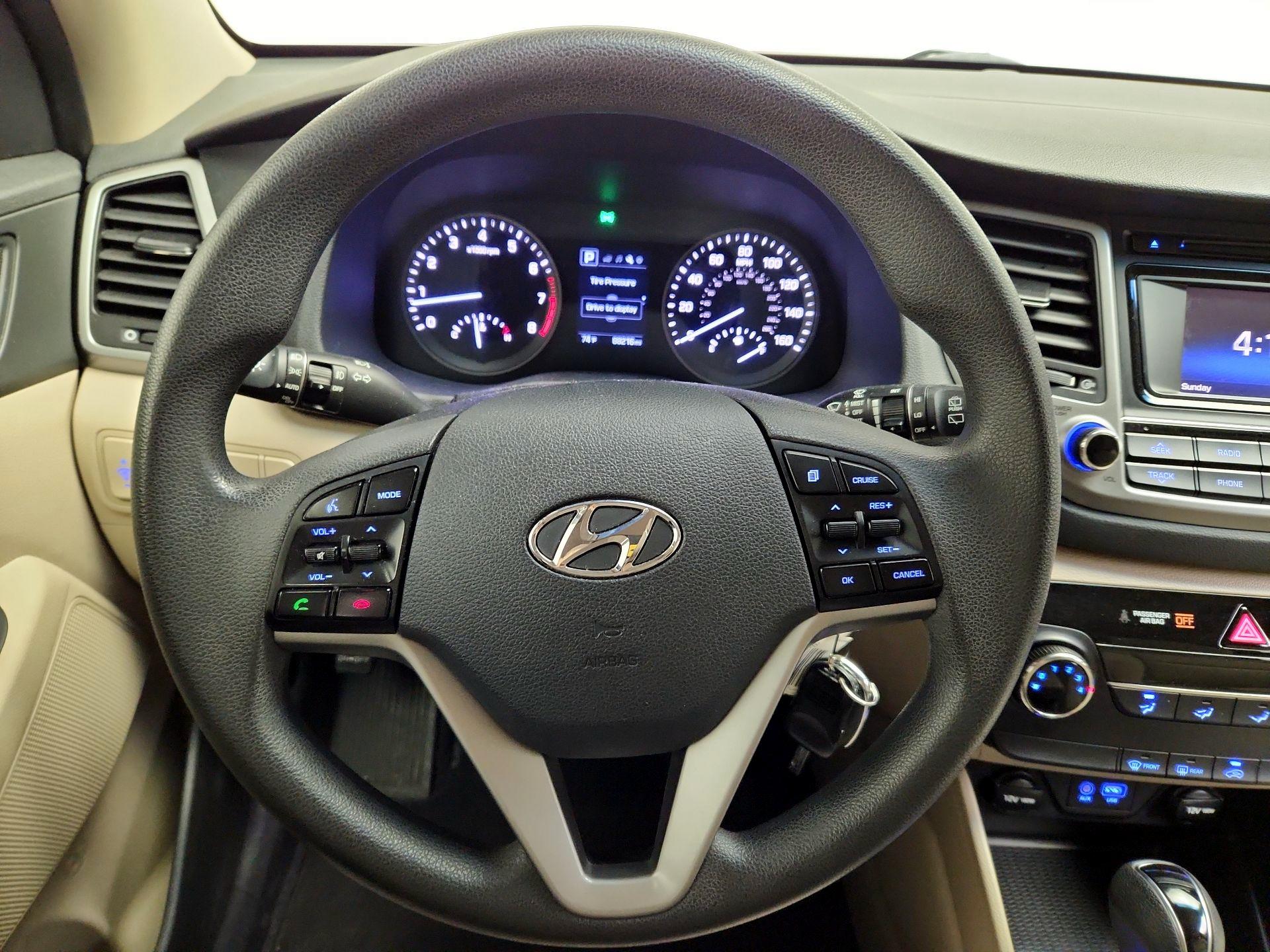 Thumbnail: 2017 Hyundai Tucson - 10