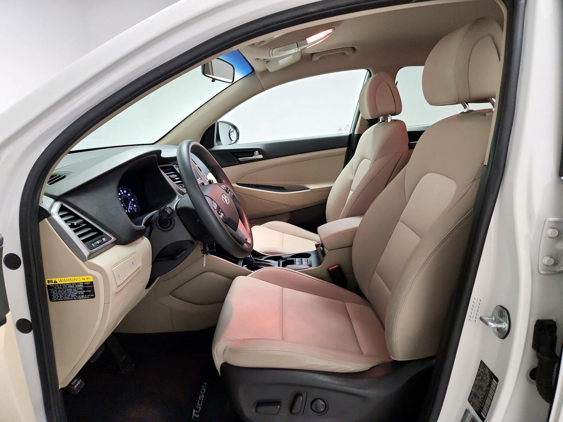 Thumbnail: 2017 Hyundai Tucson - 11
