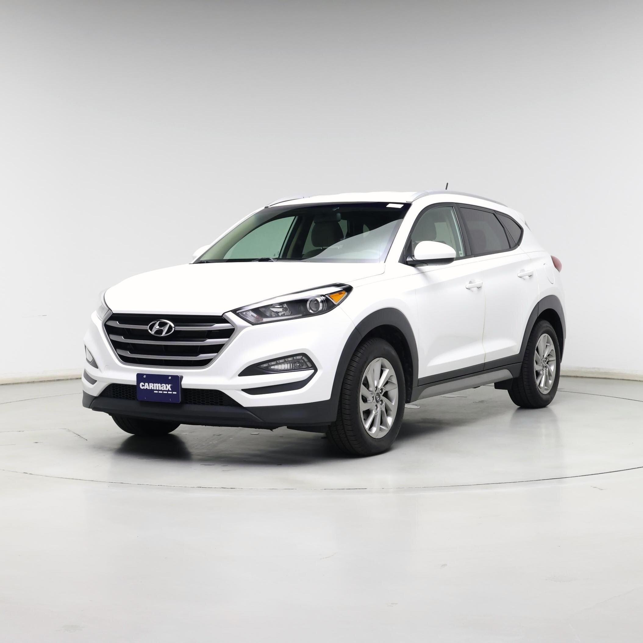 Thumbnail: 2017 Hyundai Tucson - 4