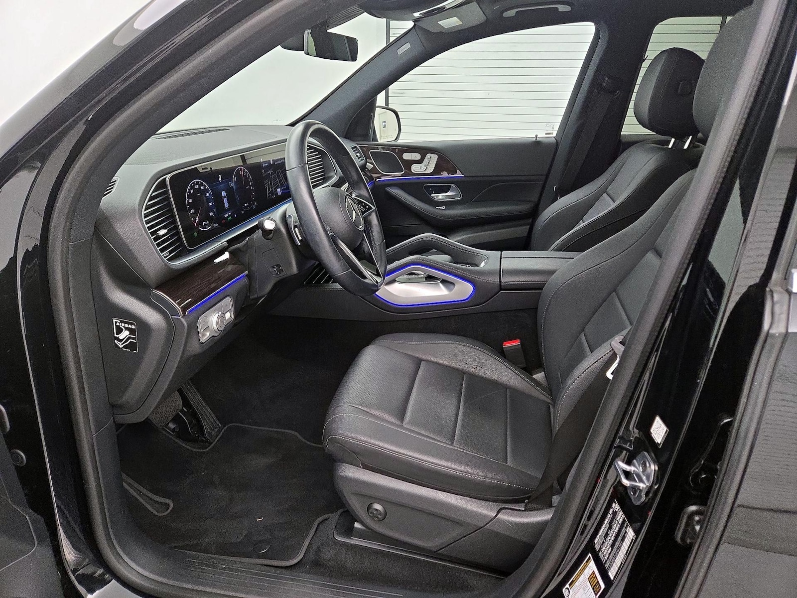 2025 Mercedes-Benz GLE GLE450E - Photo 12