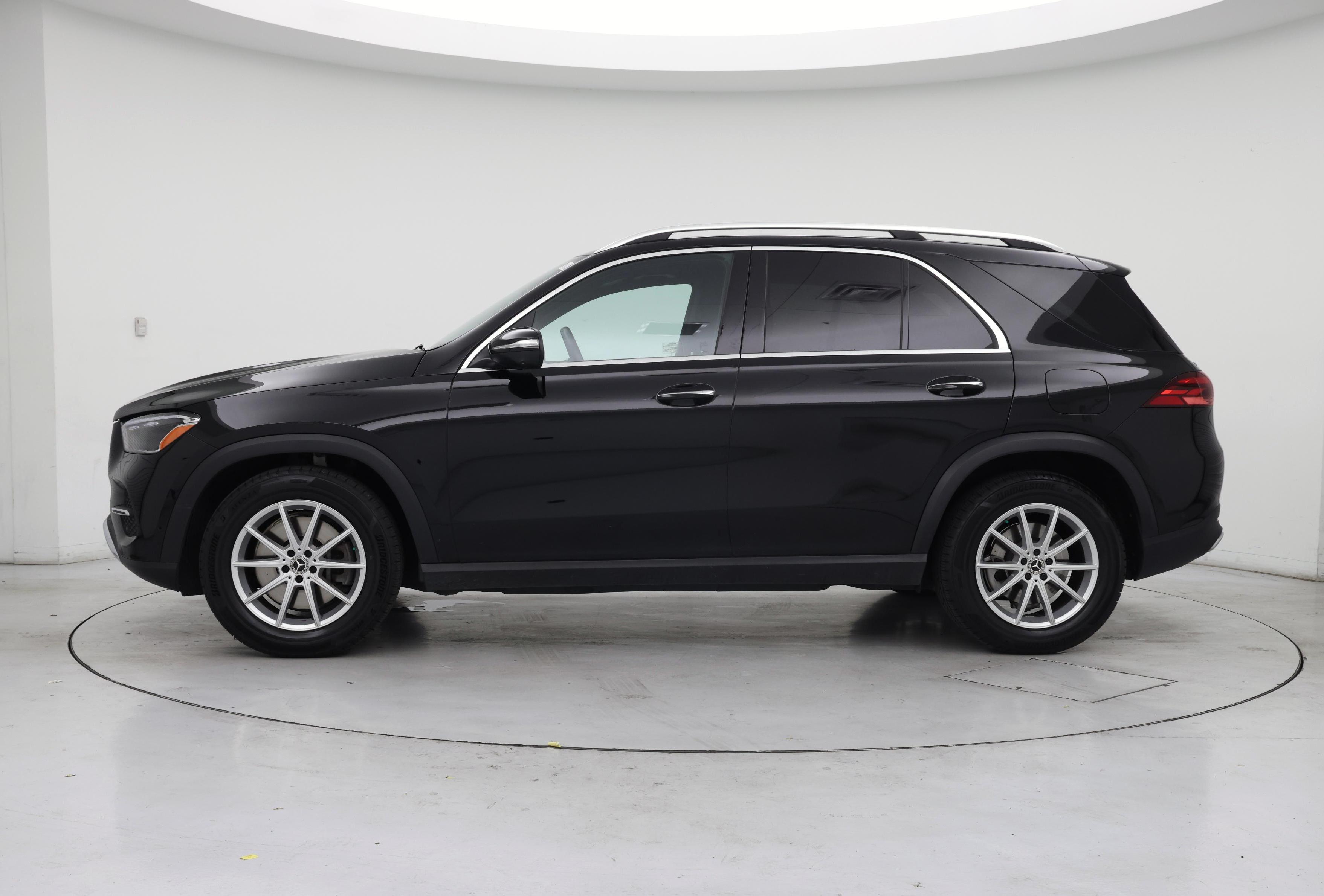 Thumbnail: 2025 Mercedes-Benz GLE - 3