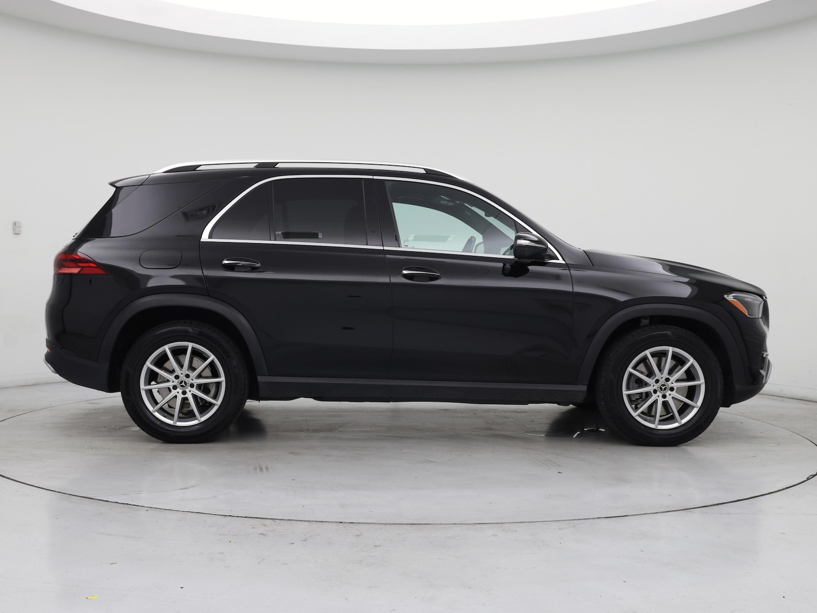 2025 Mercedes-Benz GLE GLE450E - Photo 8