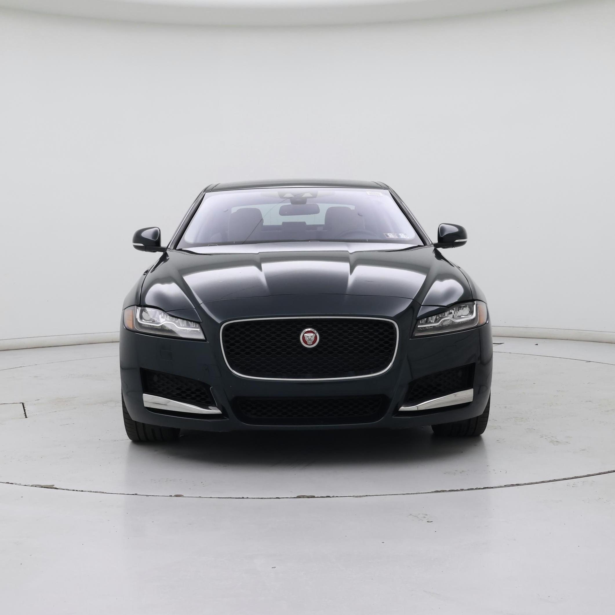 Thumbnail: 2016 Jaguar XF - 5