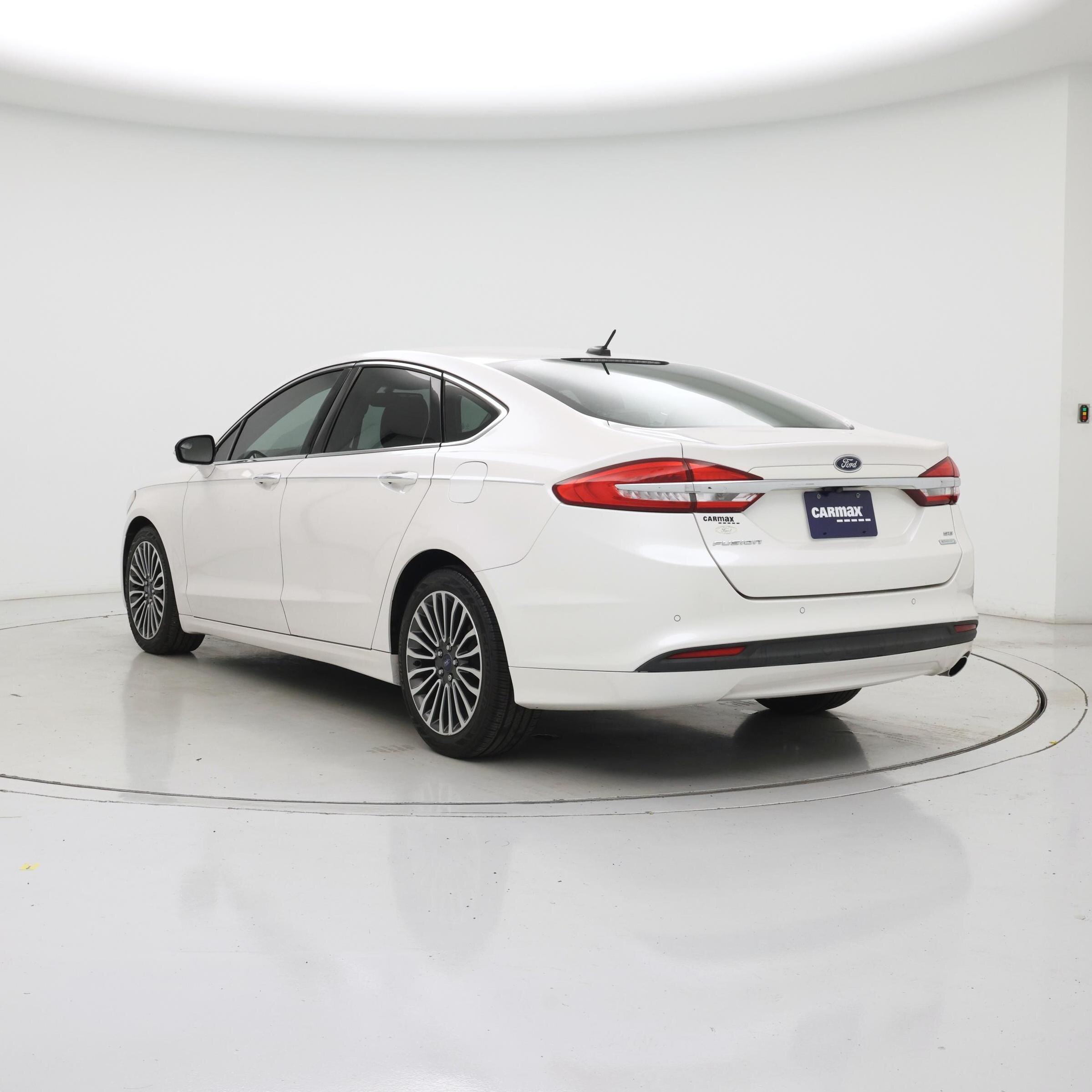 Thumbnail: 2017 Ford Fusion - 2
