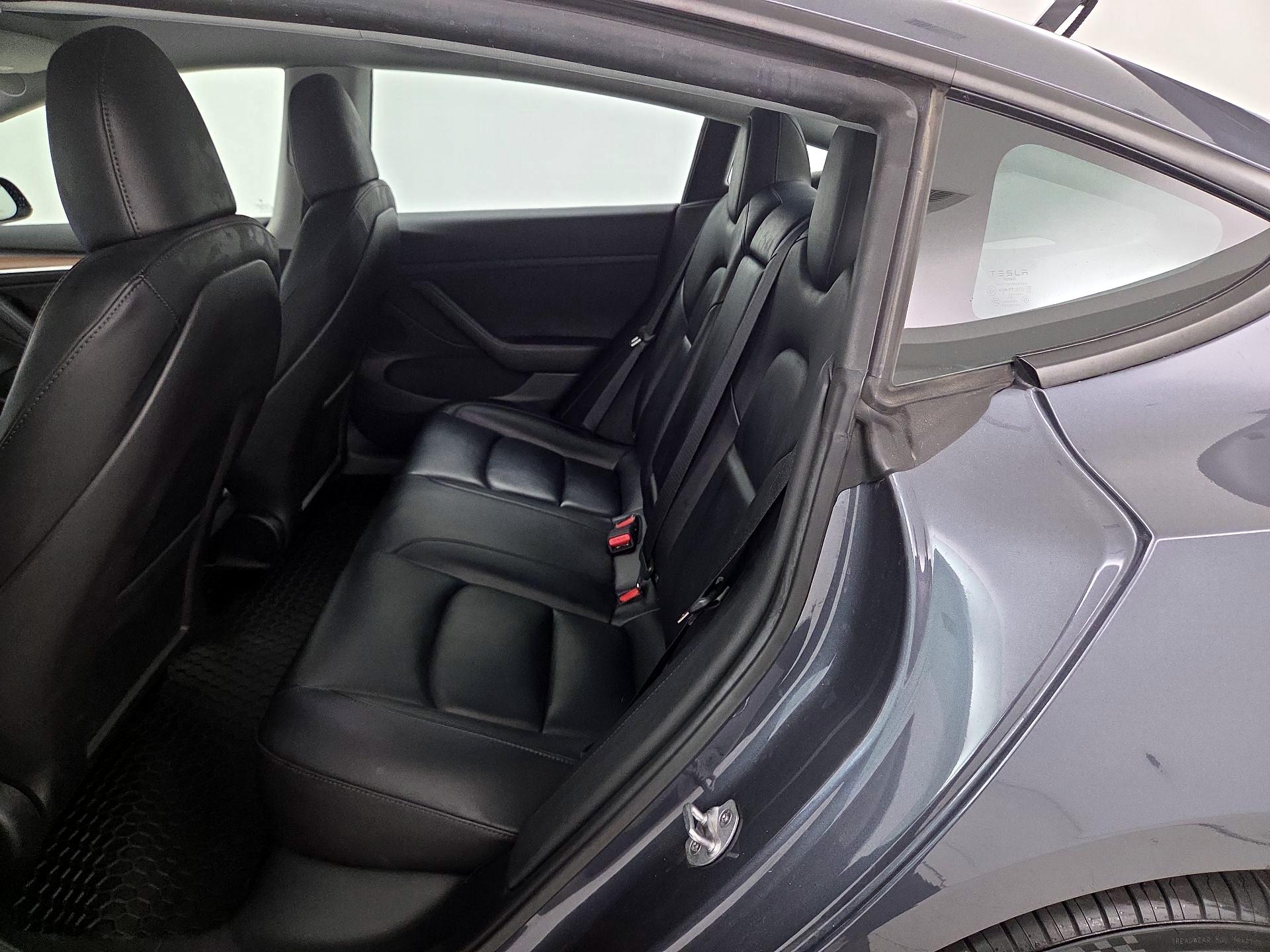 Thumbnail: 2023 Tesla Model 3 - 19