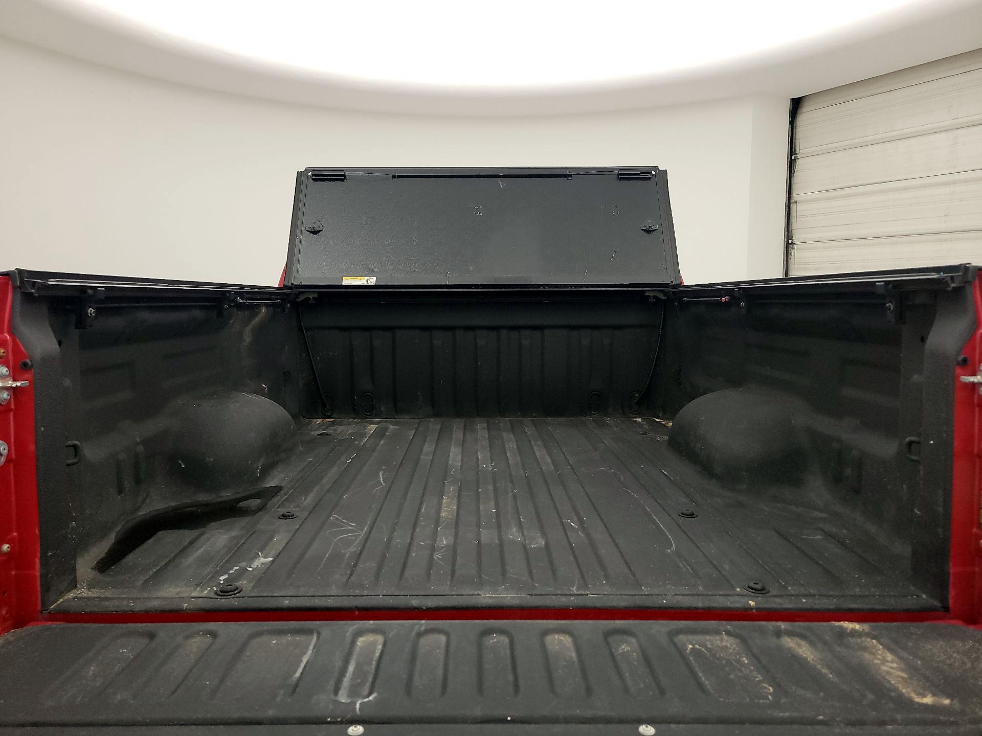 Thumbnail: 2019 Toyota Tundra - 20