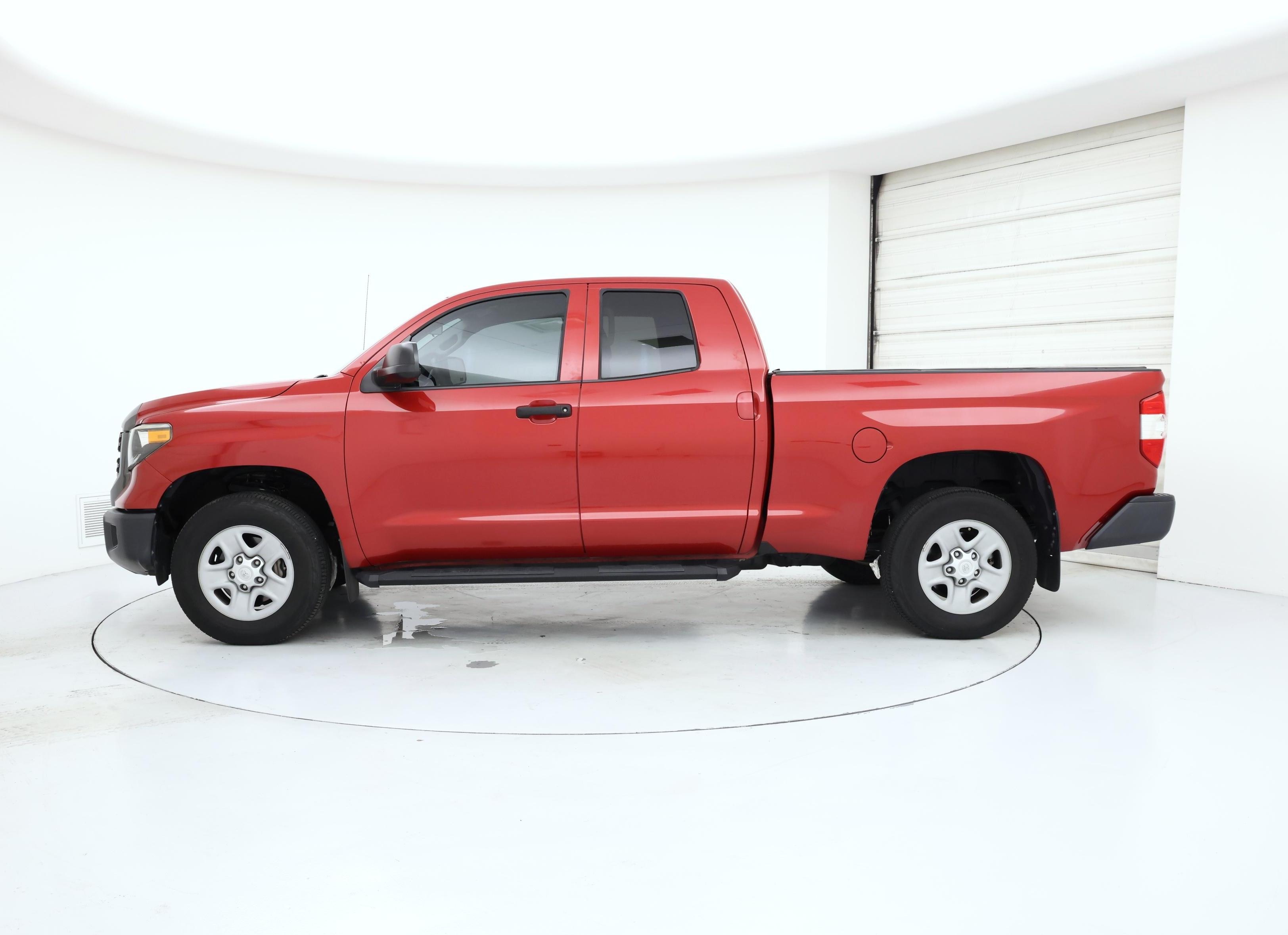 Thumbnail: 2019 Toyota Tundra - 3