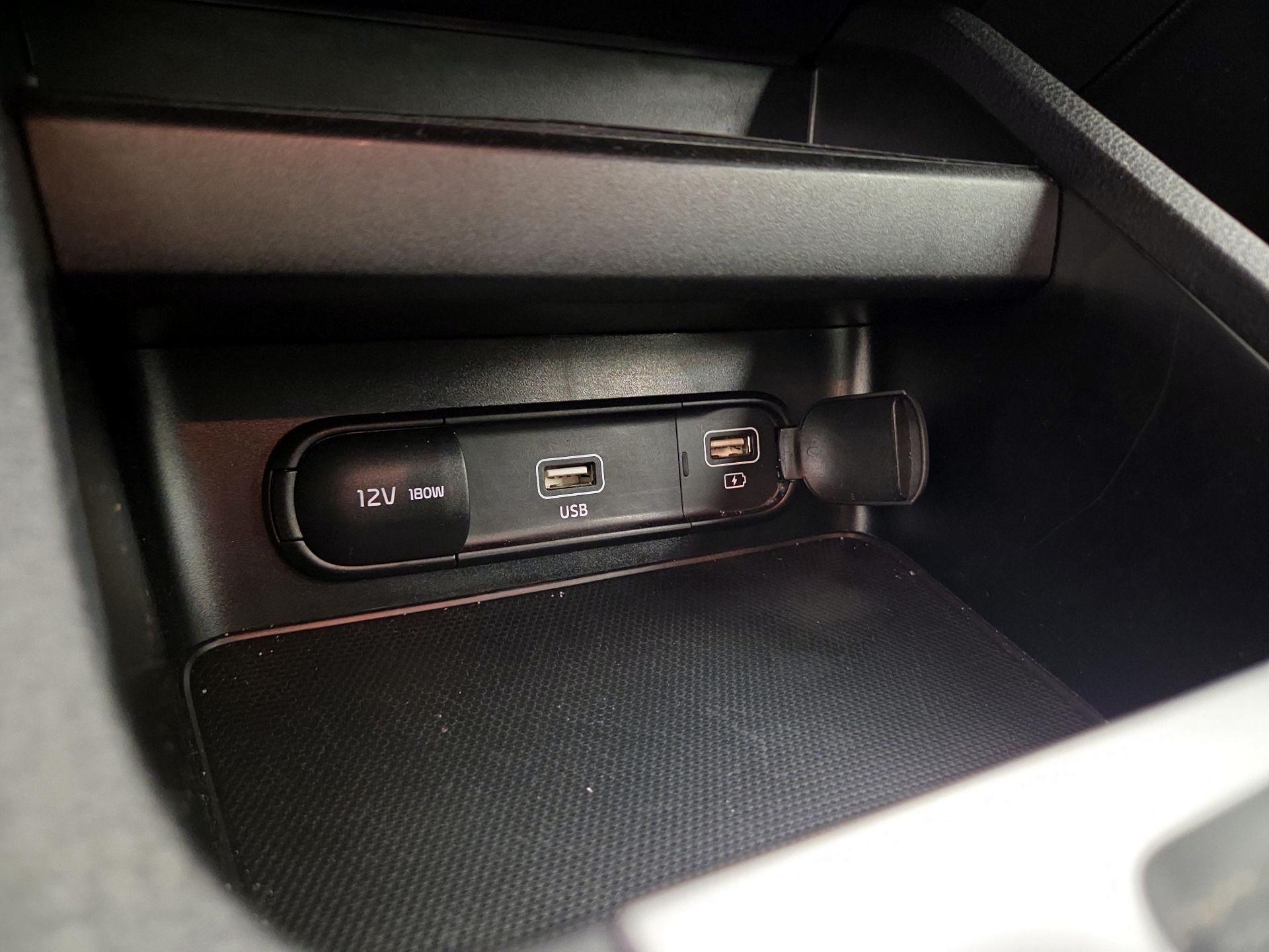 Thumbnail: 2024 Kia Forte - 18