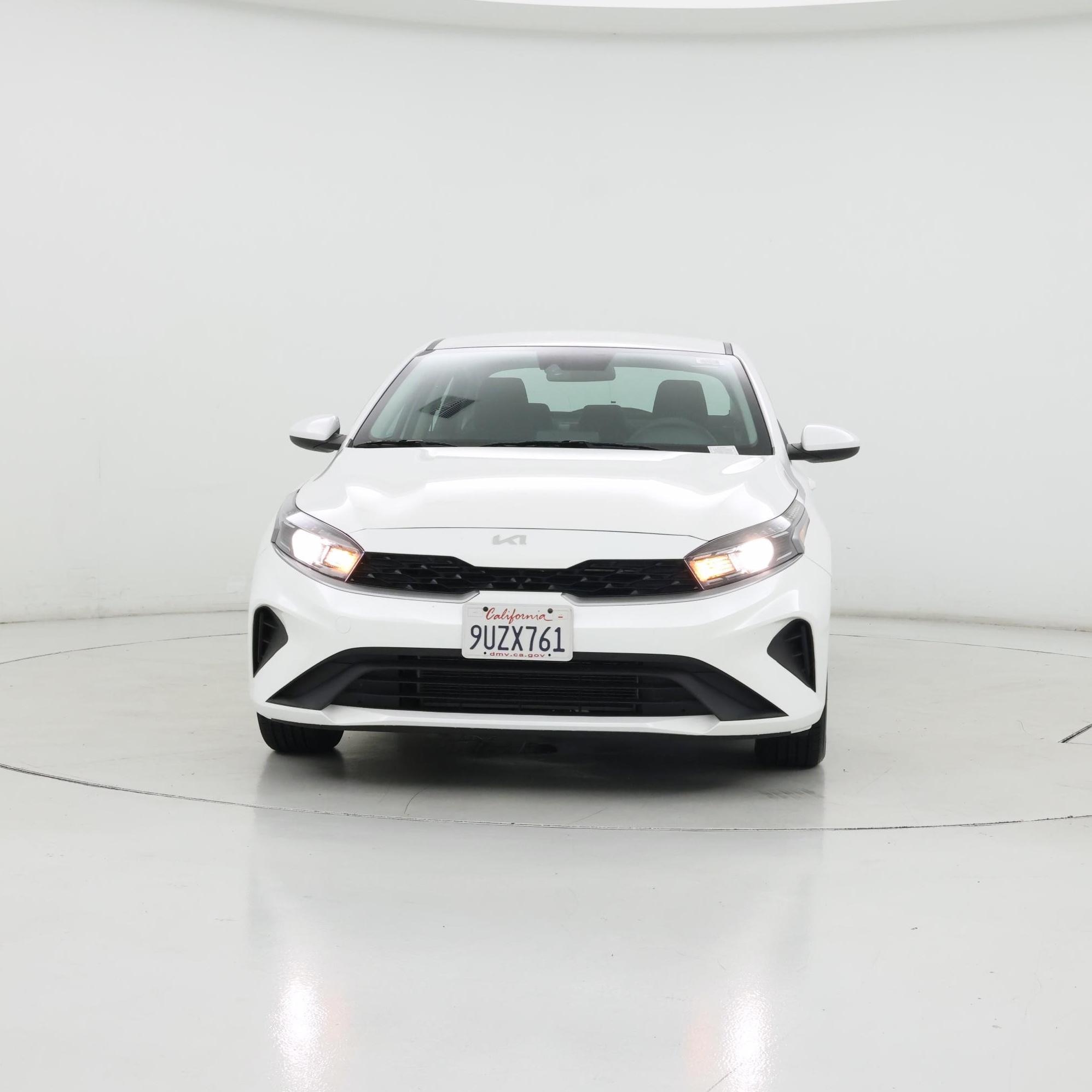 Thumbnail: 2024 Kia Forte - 5