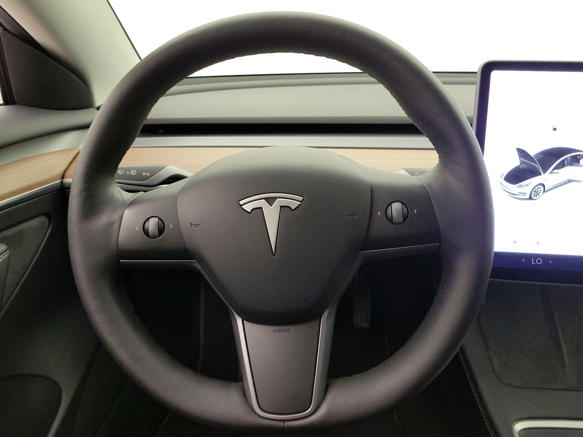 Thumbnail: 2022 Tesla Model 3 - 10
