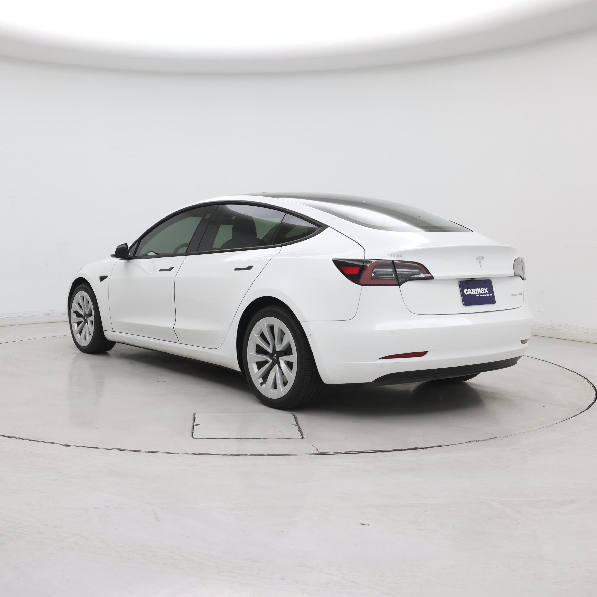 Thumbnail: 2022 Tesla Model 3 - 2