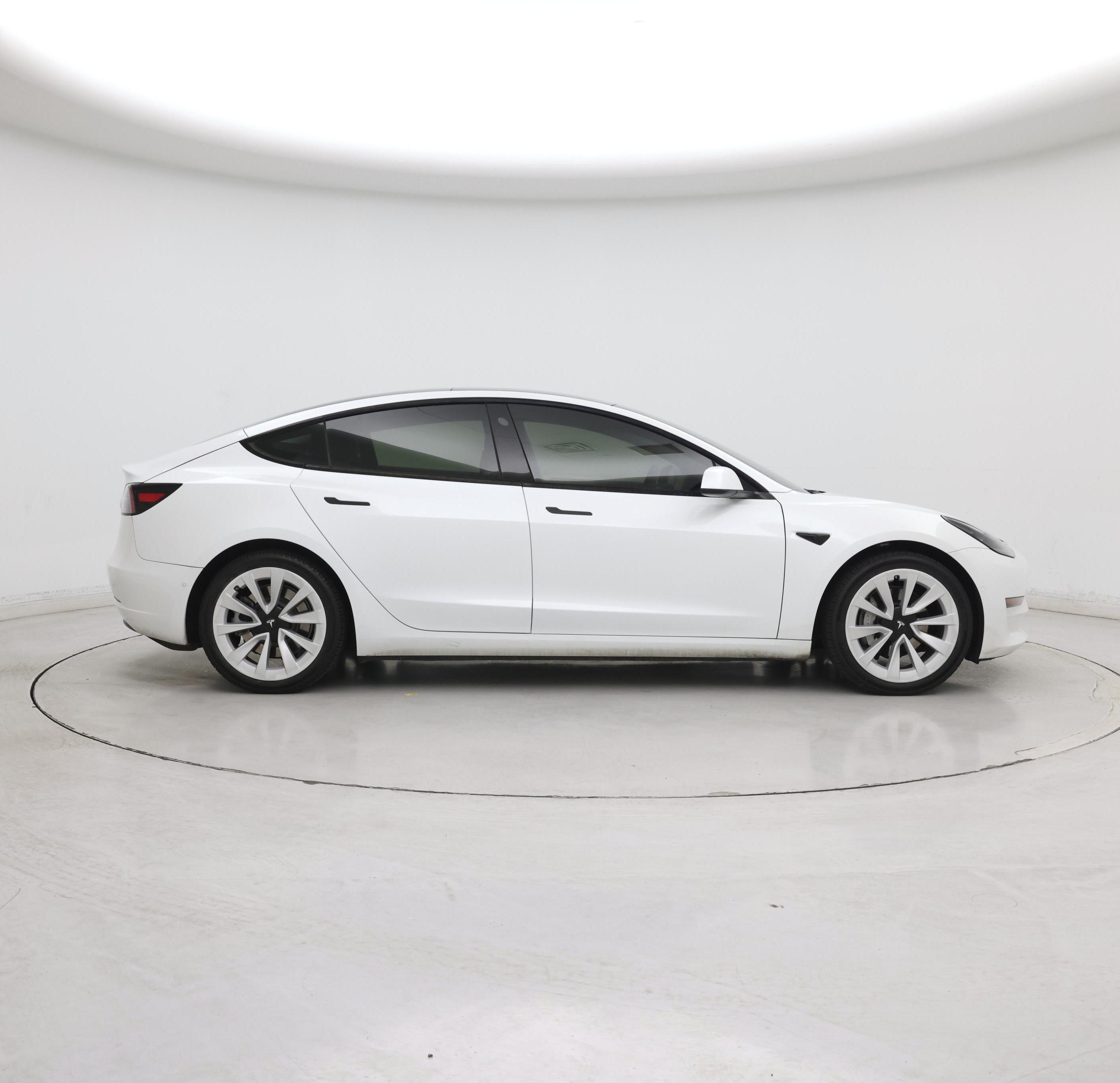Thumbnail: 2022 Tesla Model 3 - 7