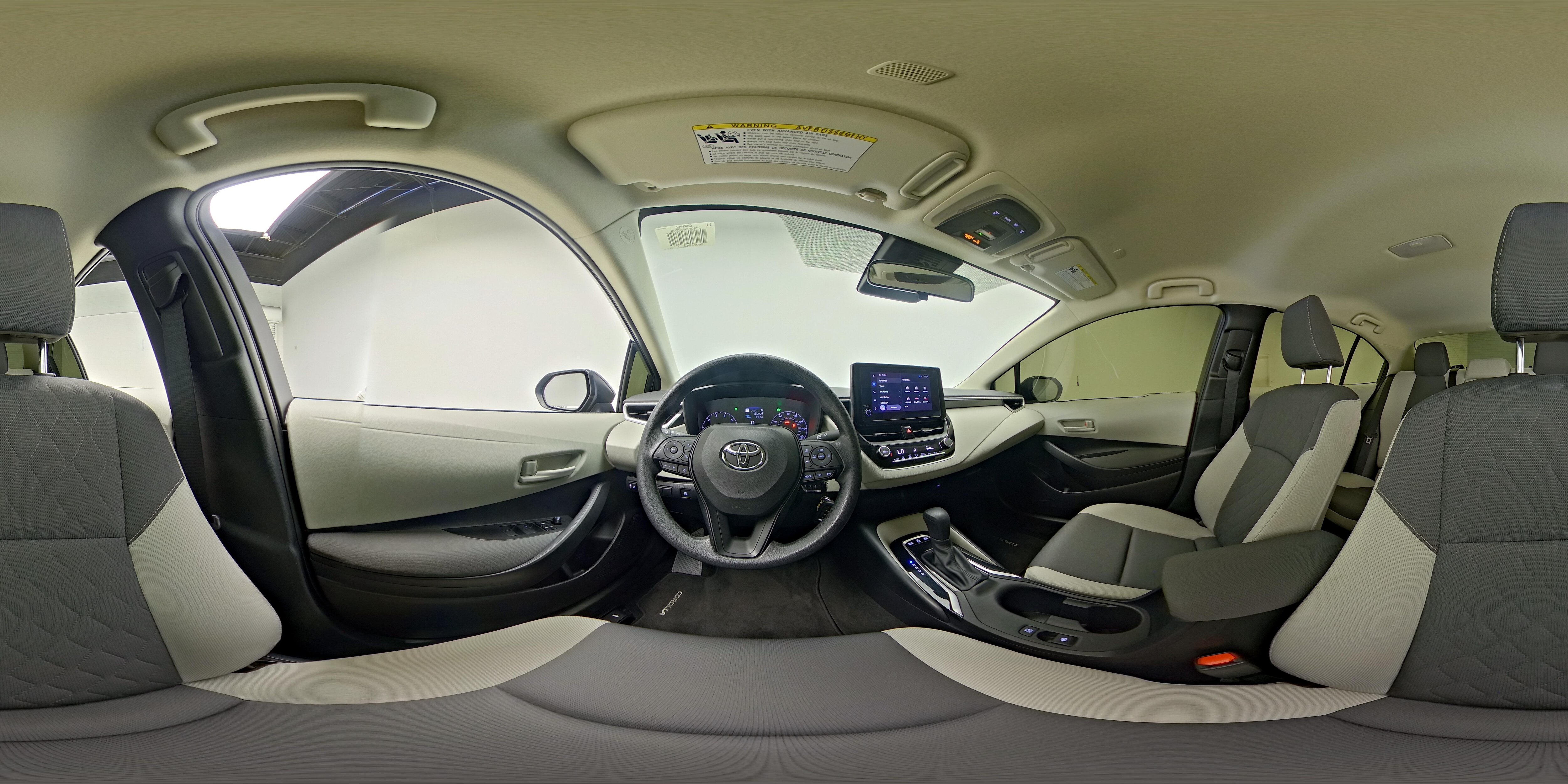 2025 Toyota Corolla LE - Photo 24