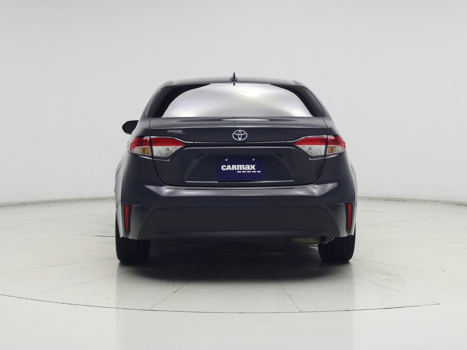 2025 Toyota Corolla LE - Photo 7