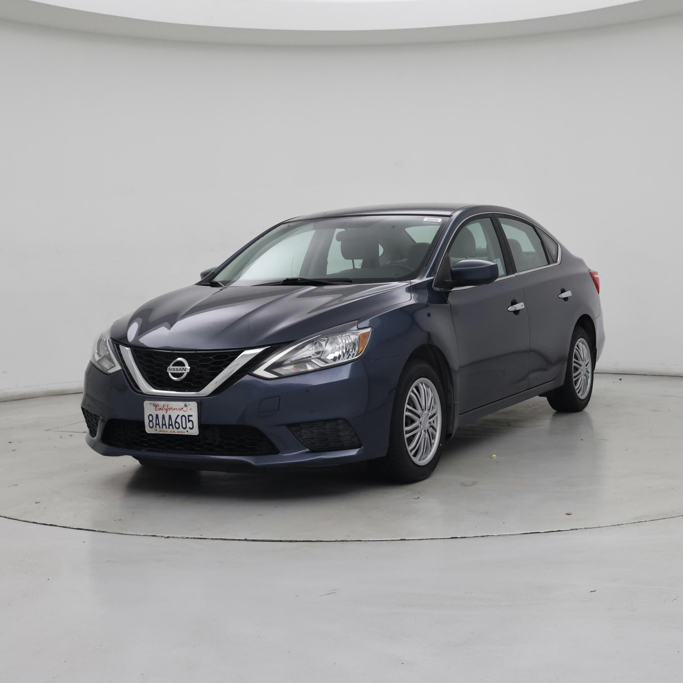 Thumbnail: 2017 Nissan Sentra - 4