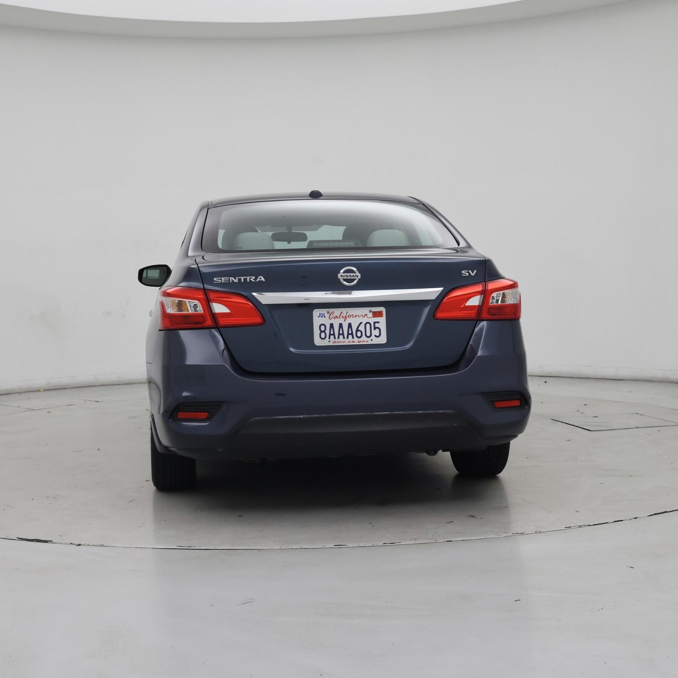 Thumbnail: 2017 Nissan Sentra - 6