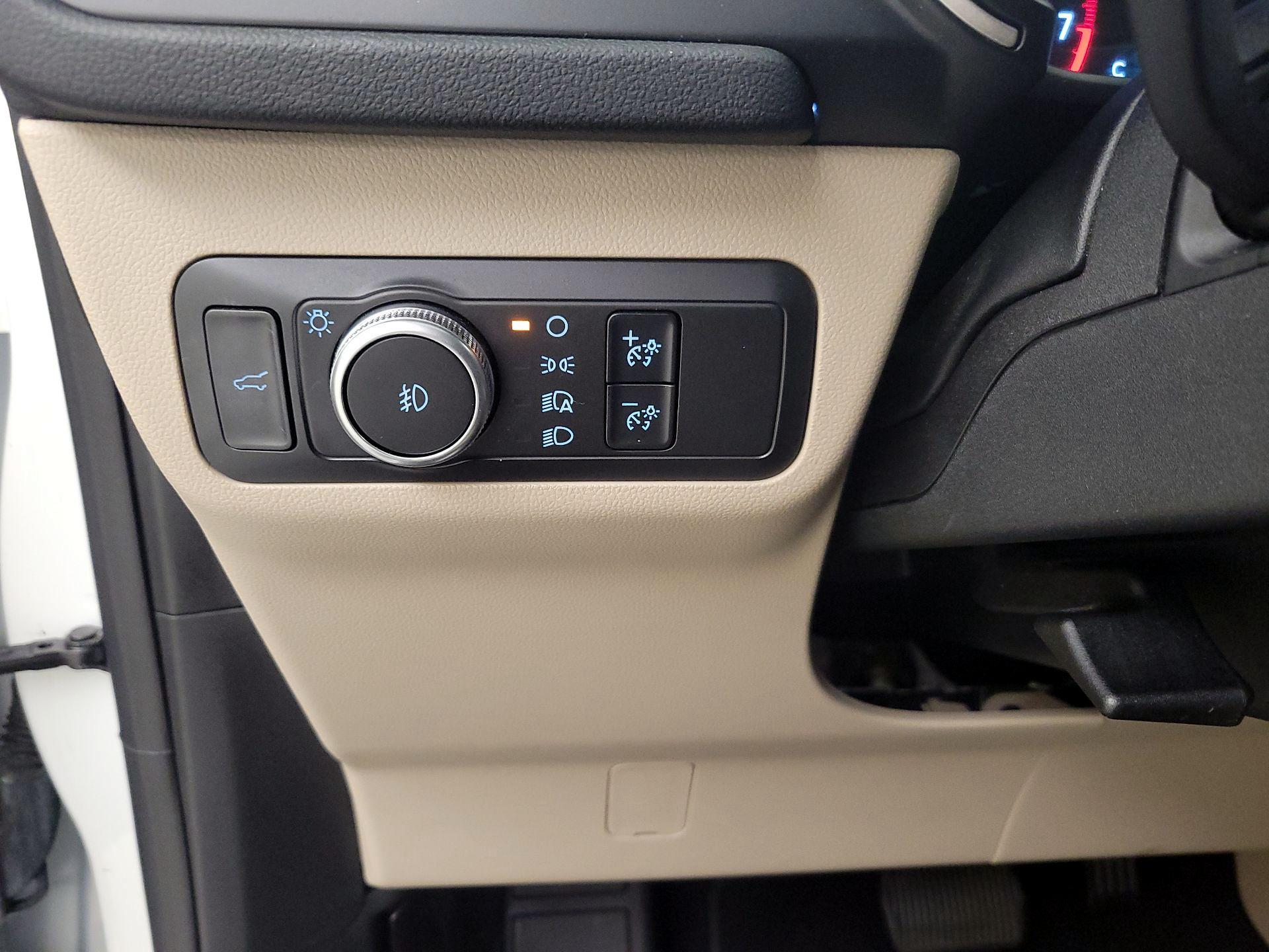 Thumbnail: 2020 Ford Escape - 13