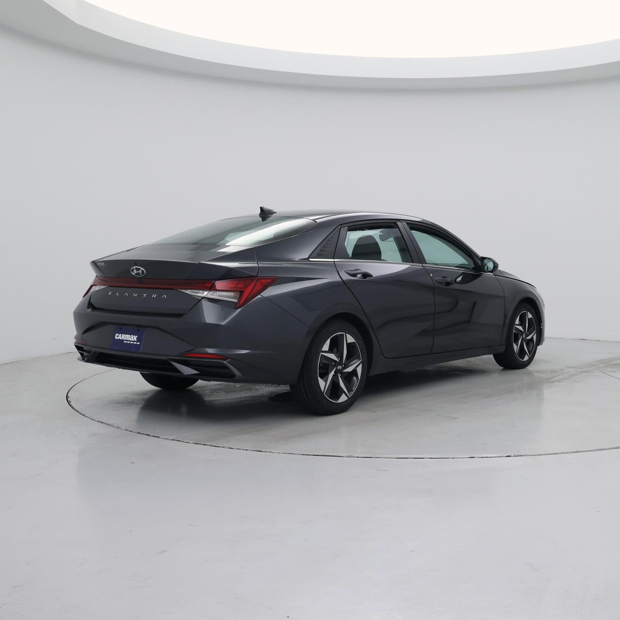 Thumbnail: 2021 Hyundai Elantra - 8