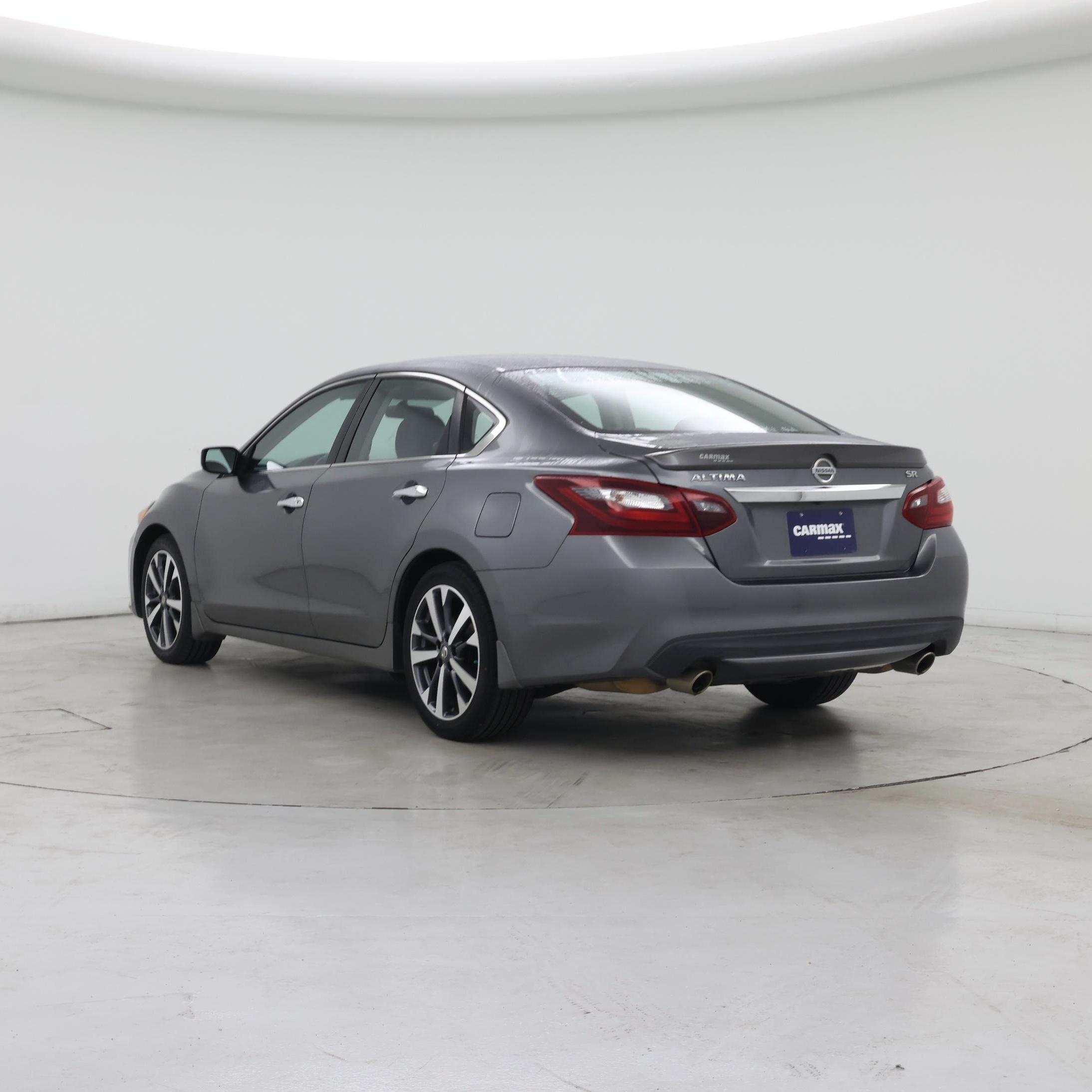 Thumbnail: 2017 Nissan Altima - 2