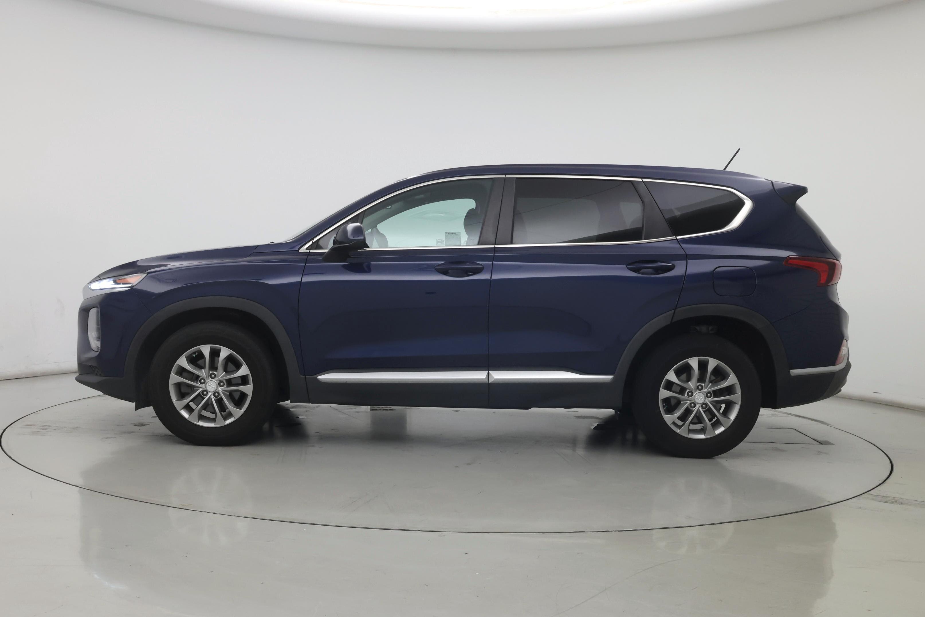 Thumbnail: 2020 Hyundai Santa Fe - 3