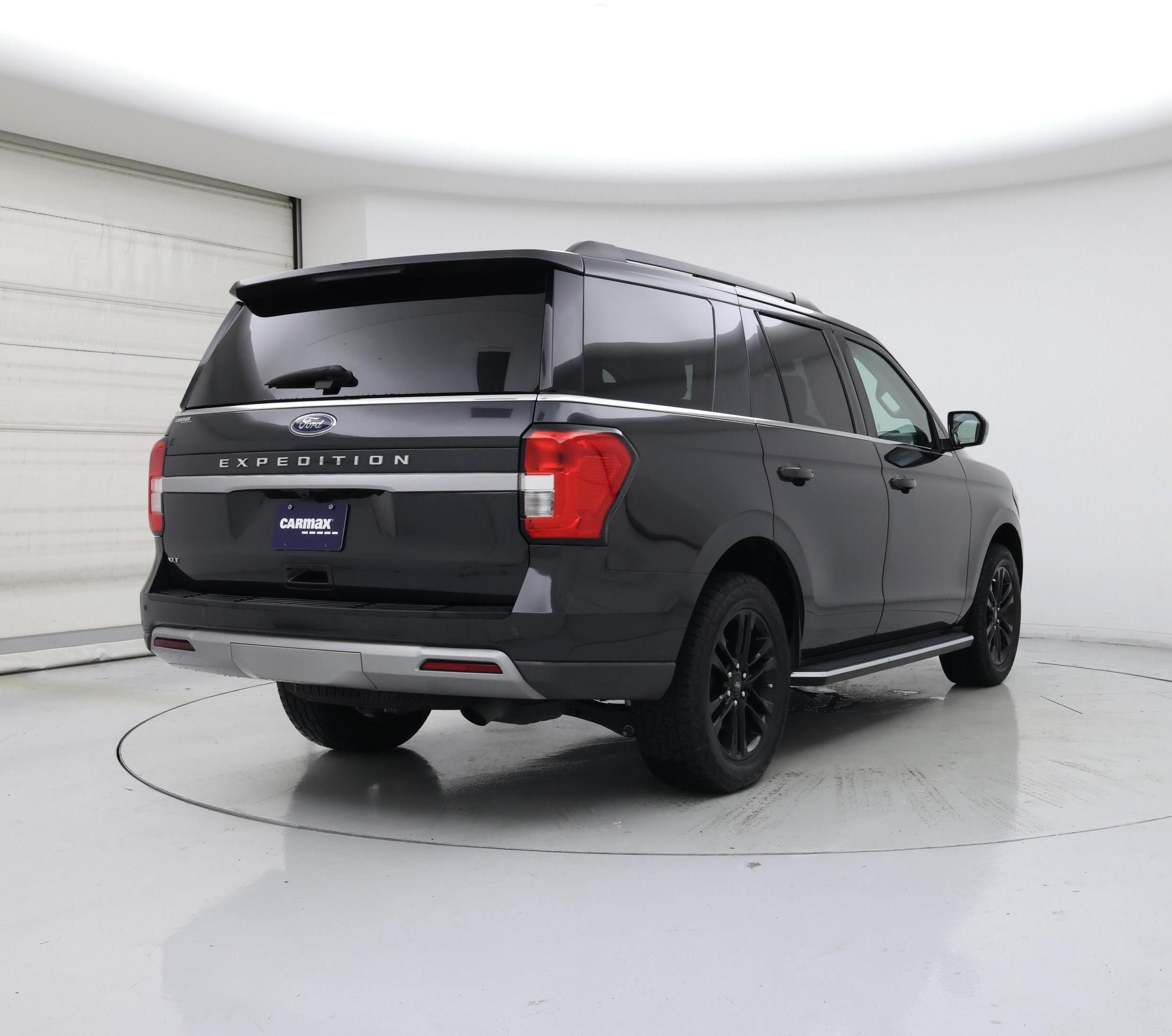 Thumbnail: 2022 Ford Expedition - 8