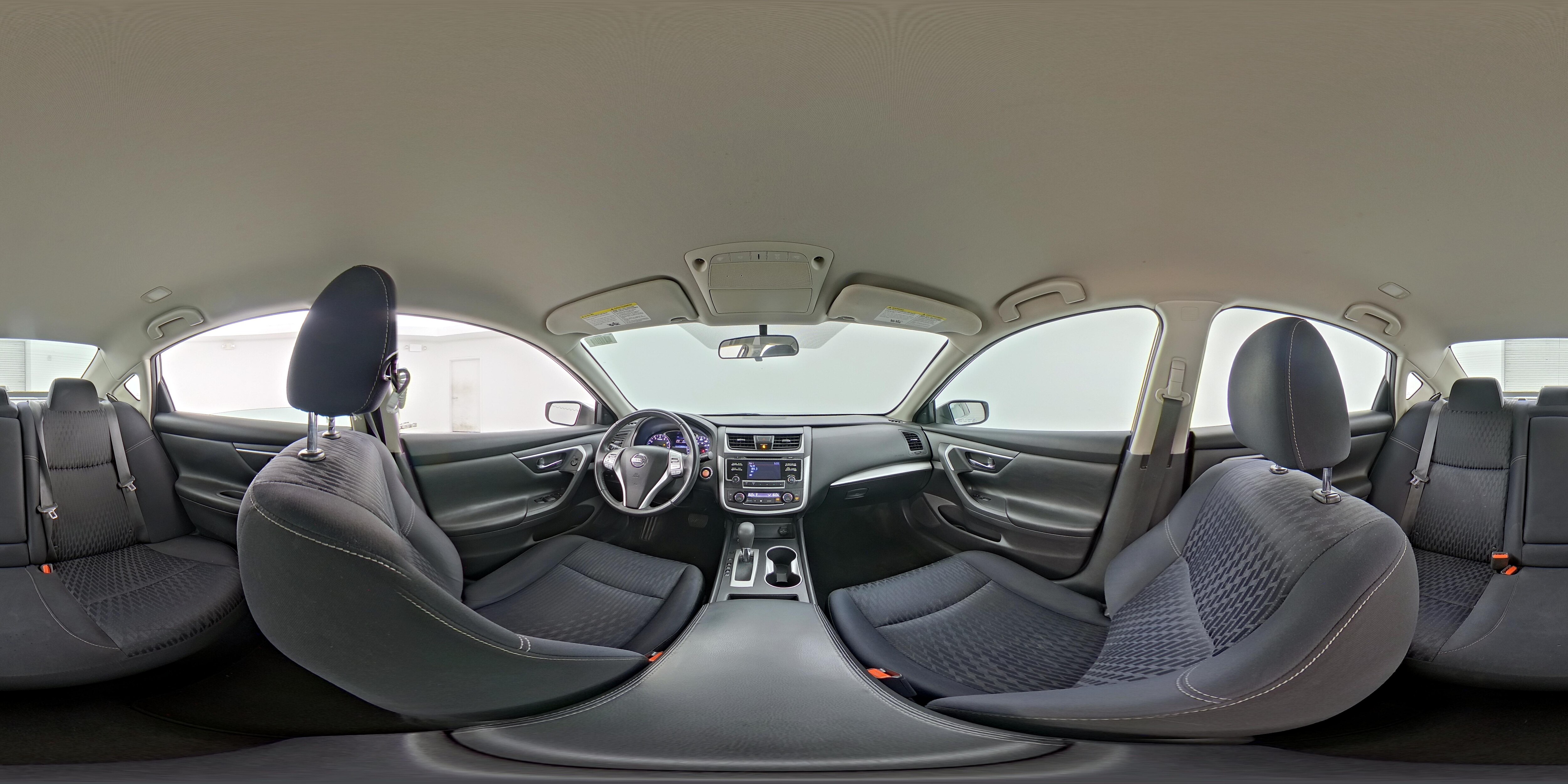 2017 Nissan Altima SV - Photo 24