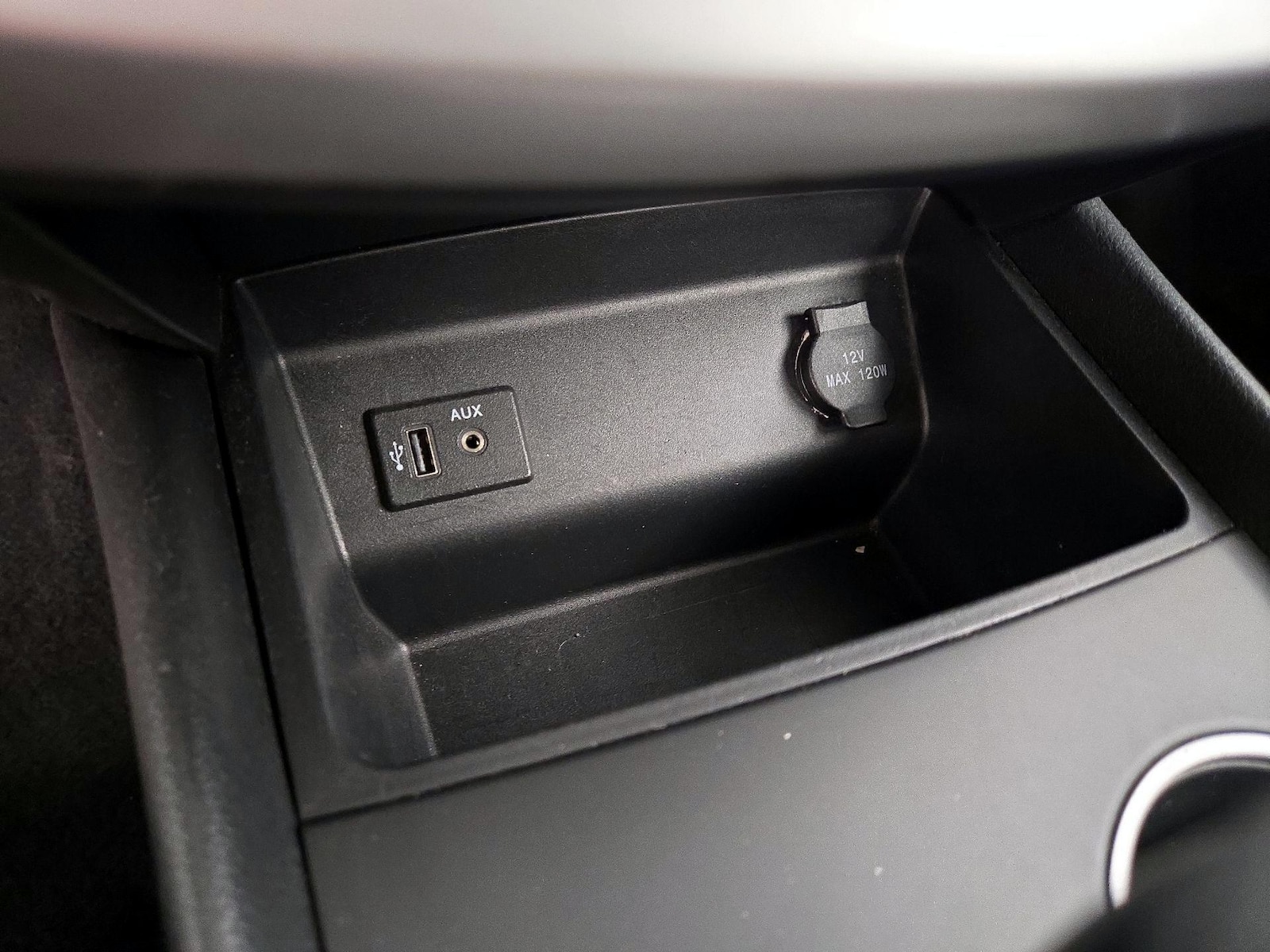 2017 Nissan Altima SV - Photo 19
